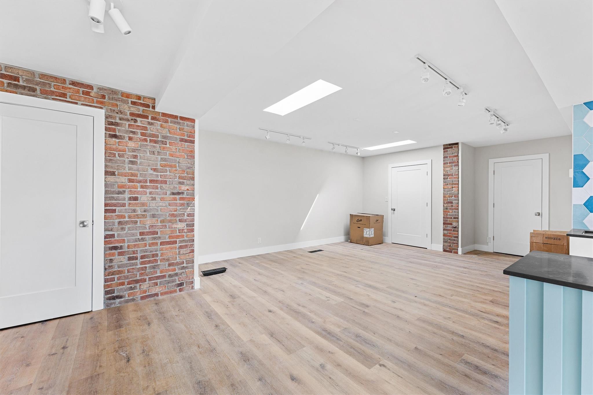 15720 Oyama Road