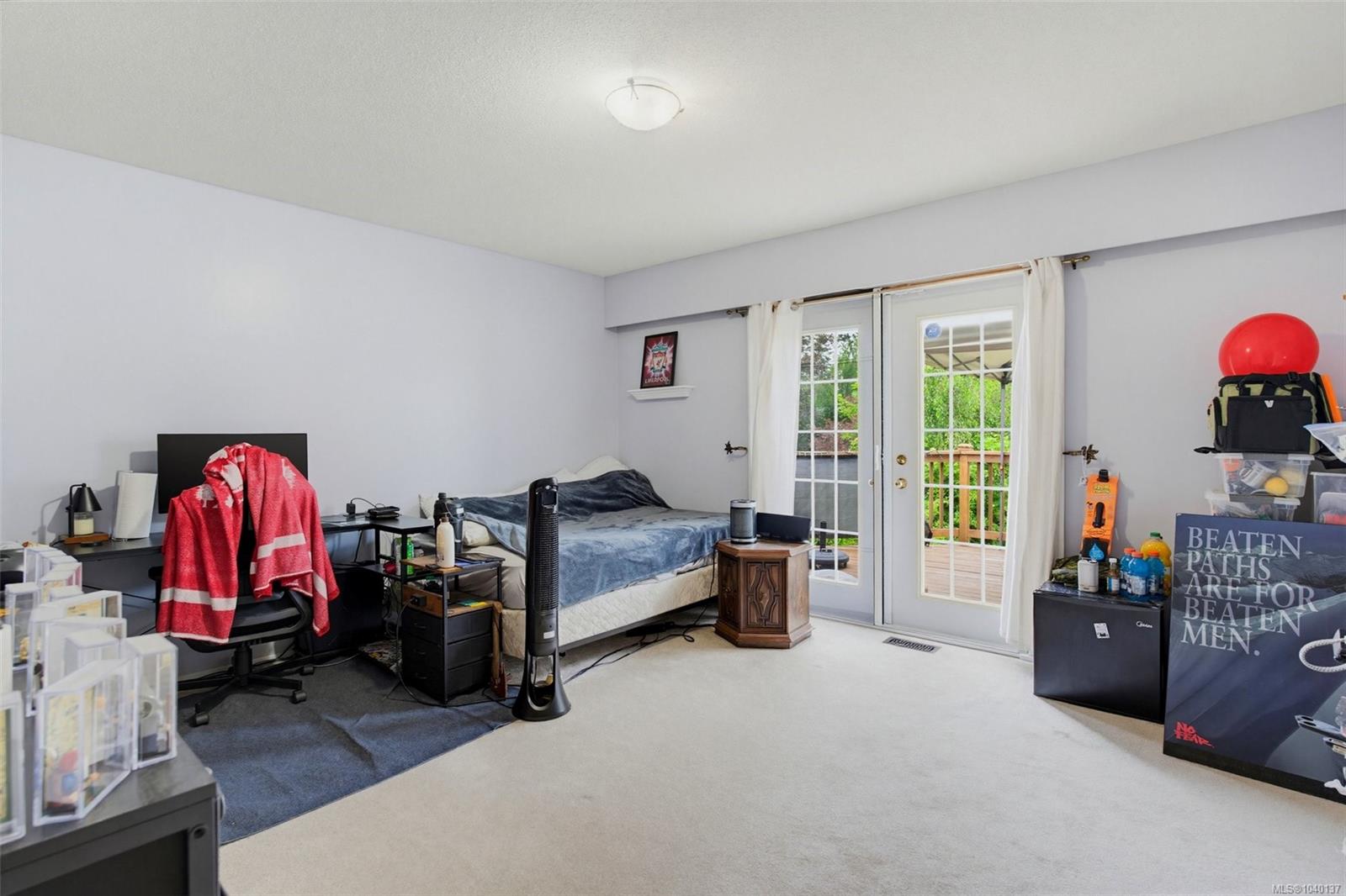 944 McBriar Ave