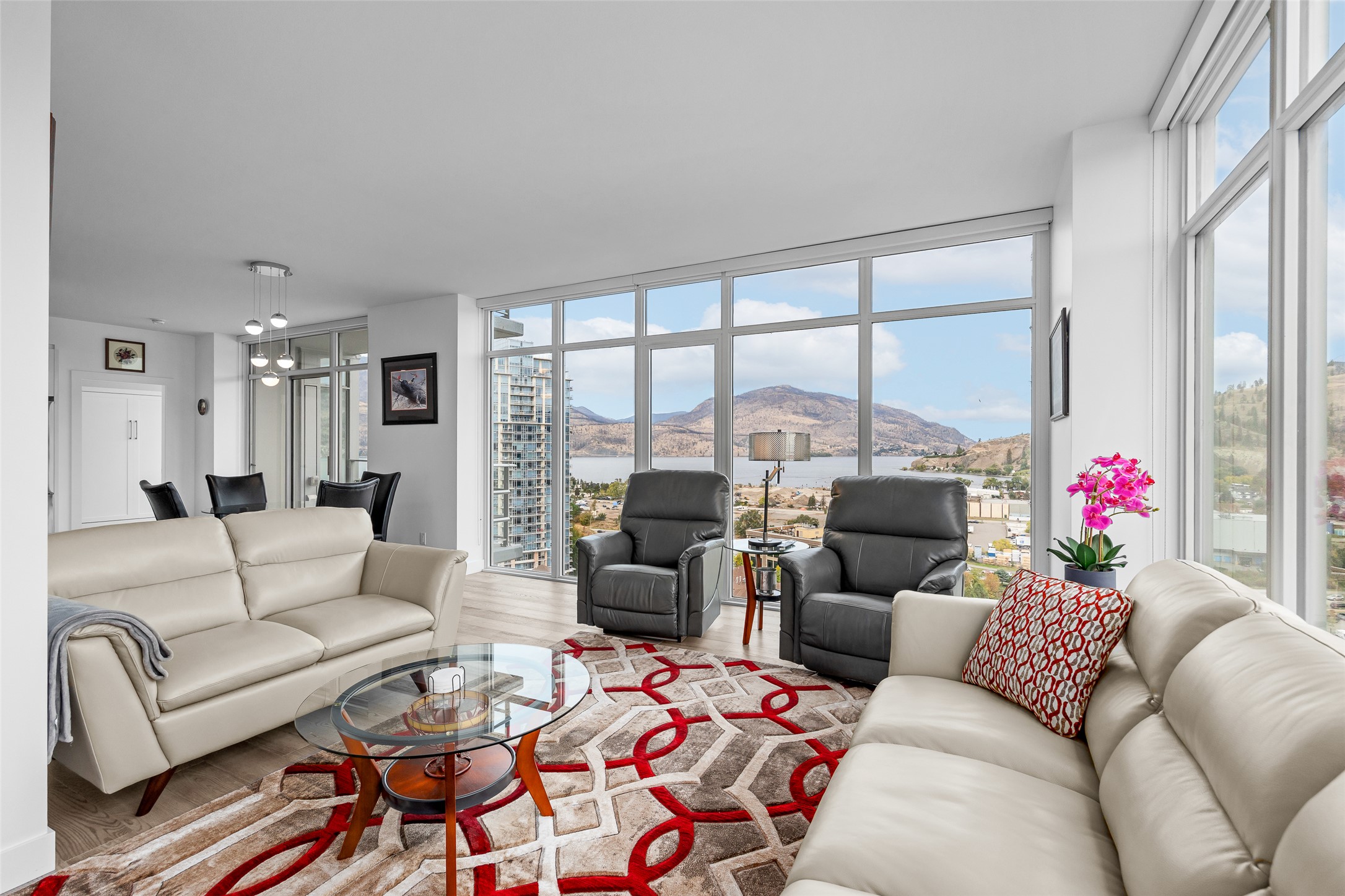 1151 Sunset Drive 1504