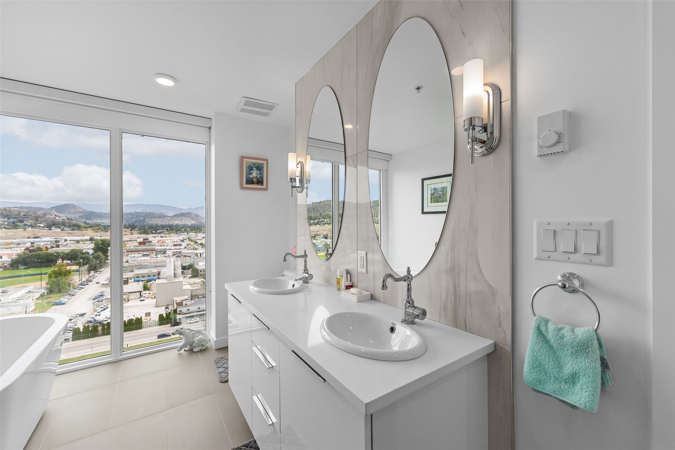1151 Sunset Drive 1504