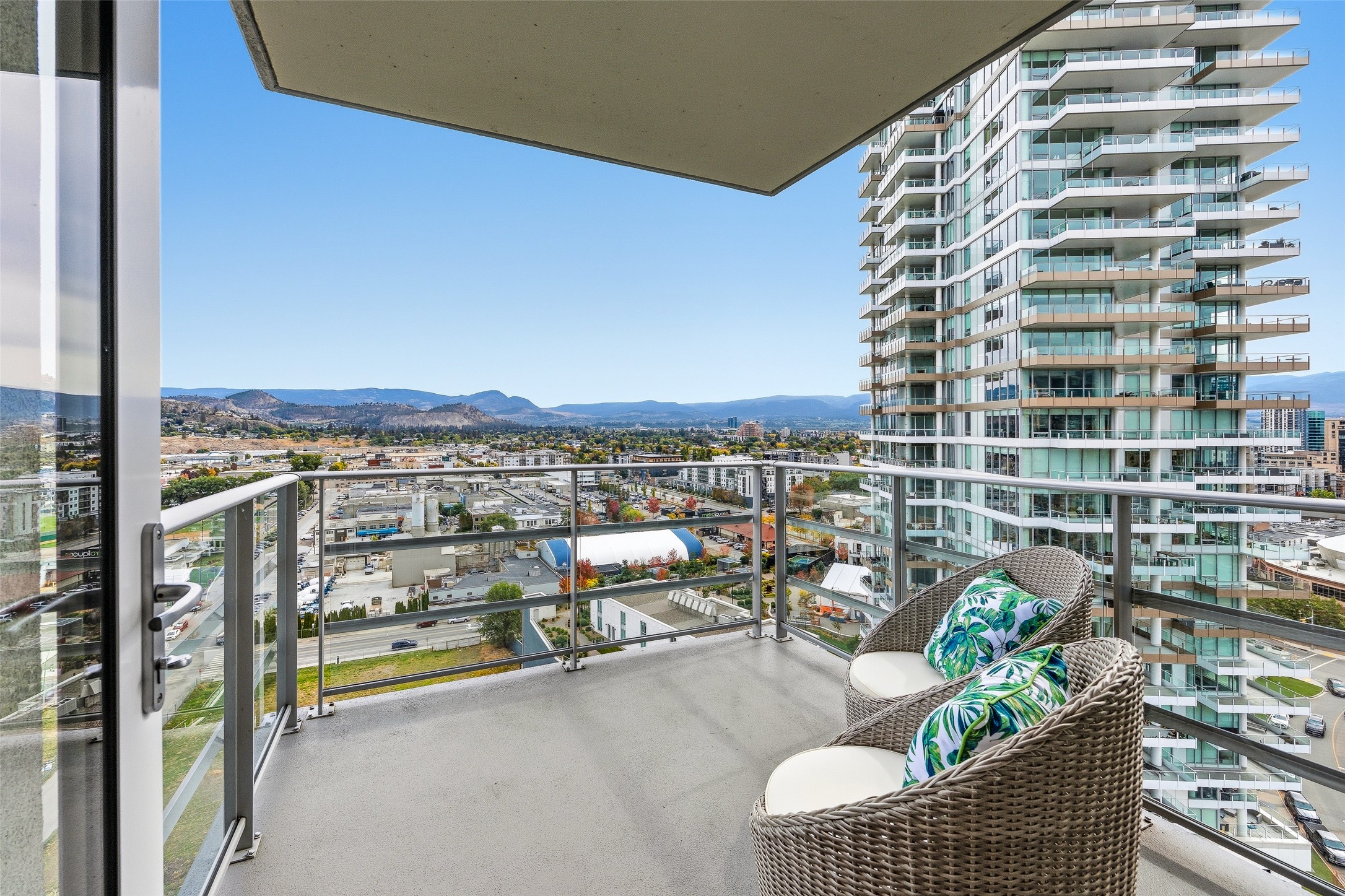 1151 Sunset Drive 1504