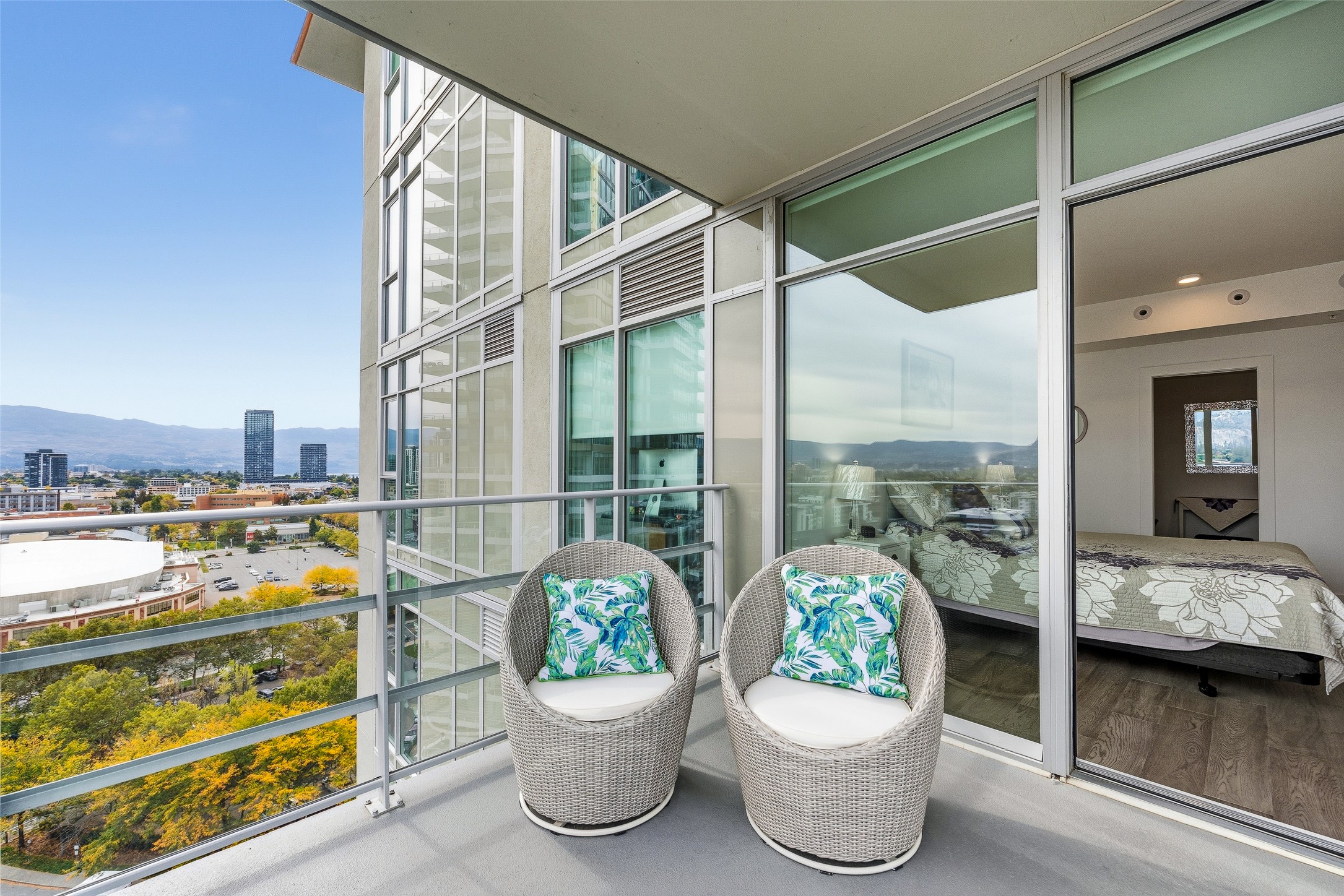 1151 Sunset Drive 1504