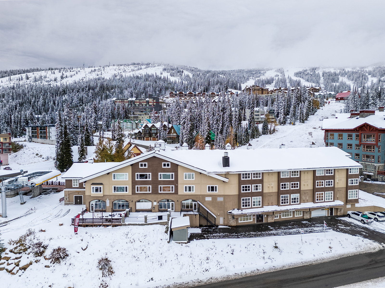 5275 Big White Road 303