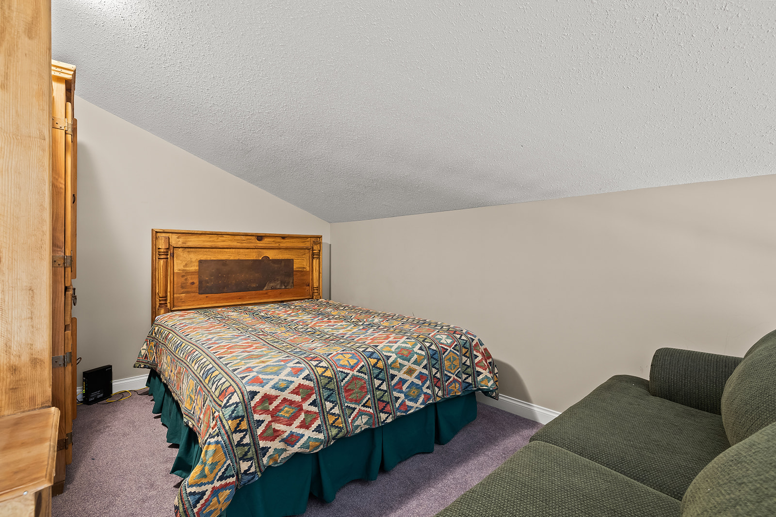 5275 Big White Road 303
