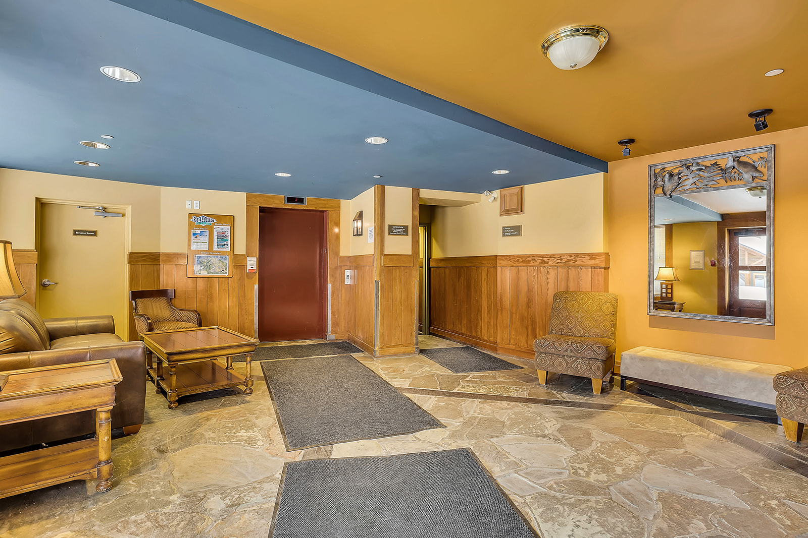 5275 Big White Road 303