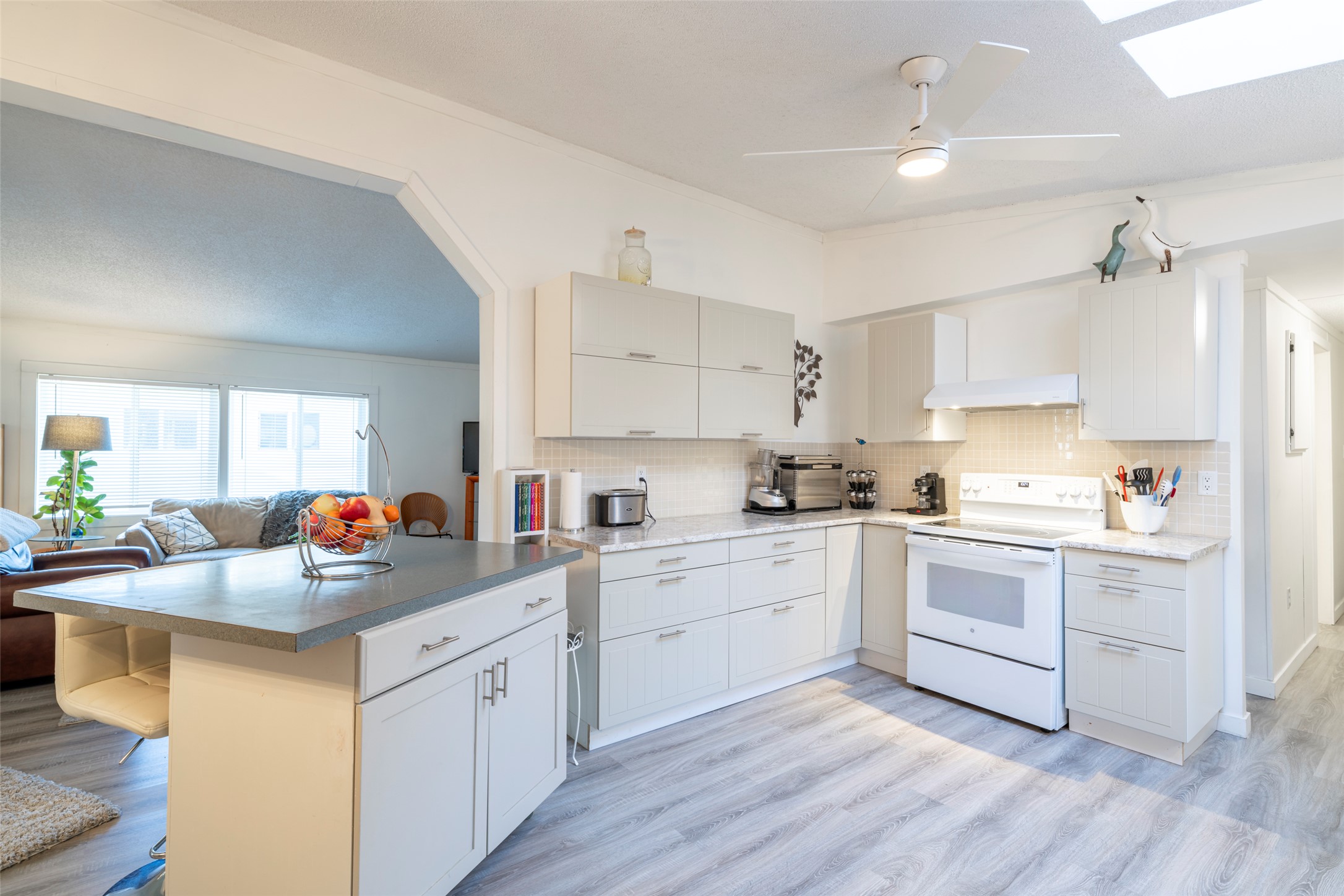 1881 Boucherie Road 45