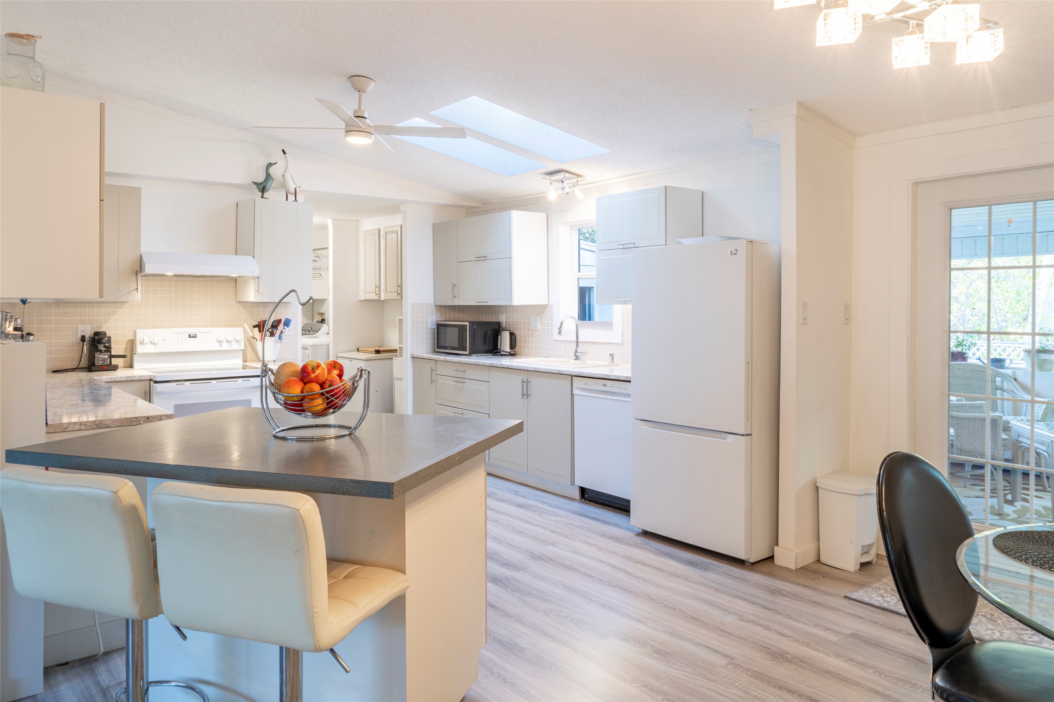 1881 Boucherie Road 45