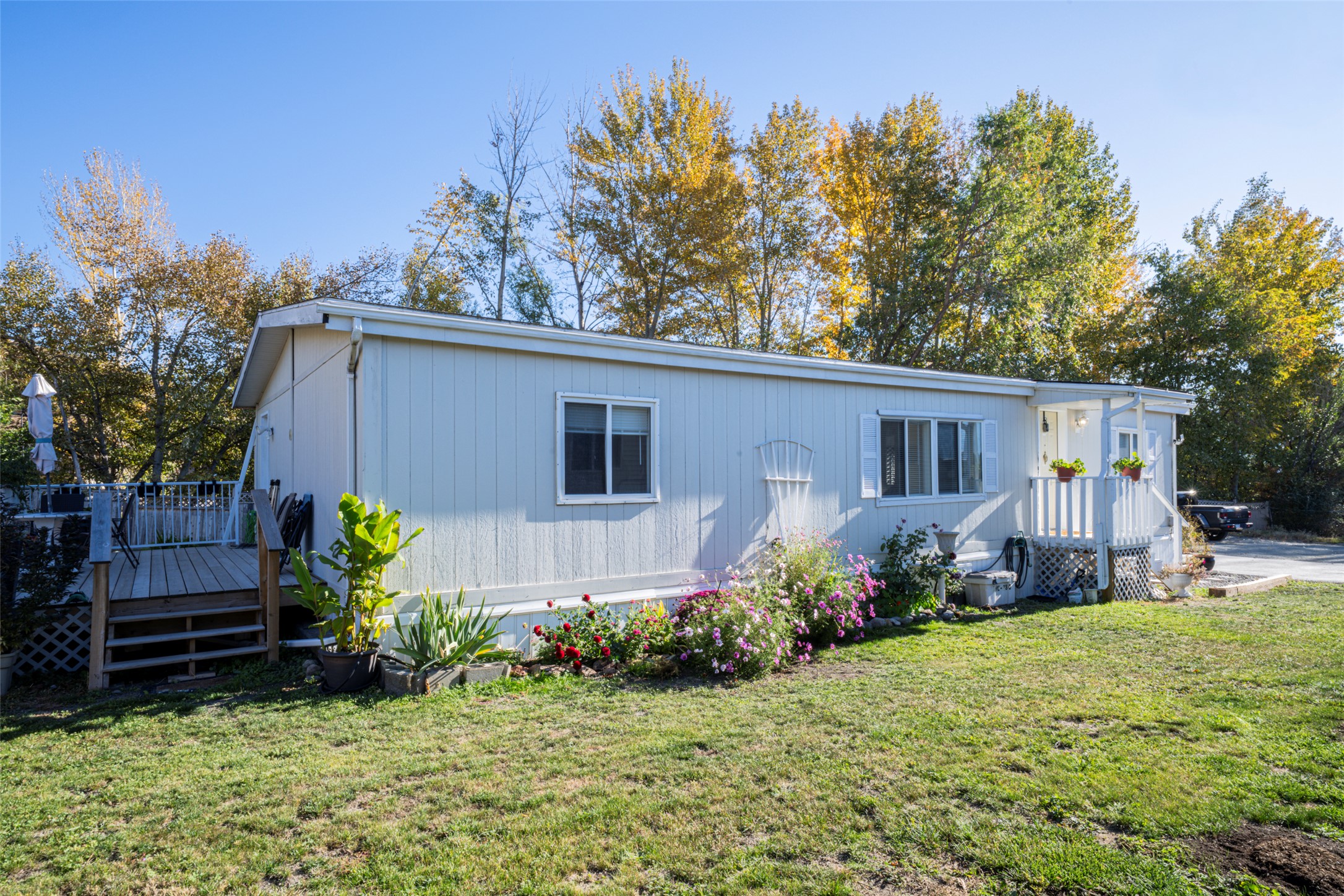 1881 Boucherie Road 45