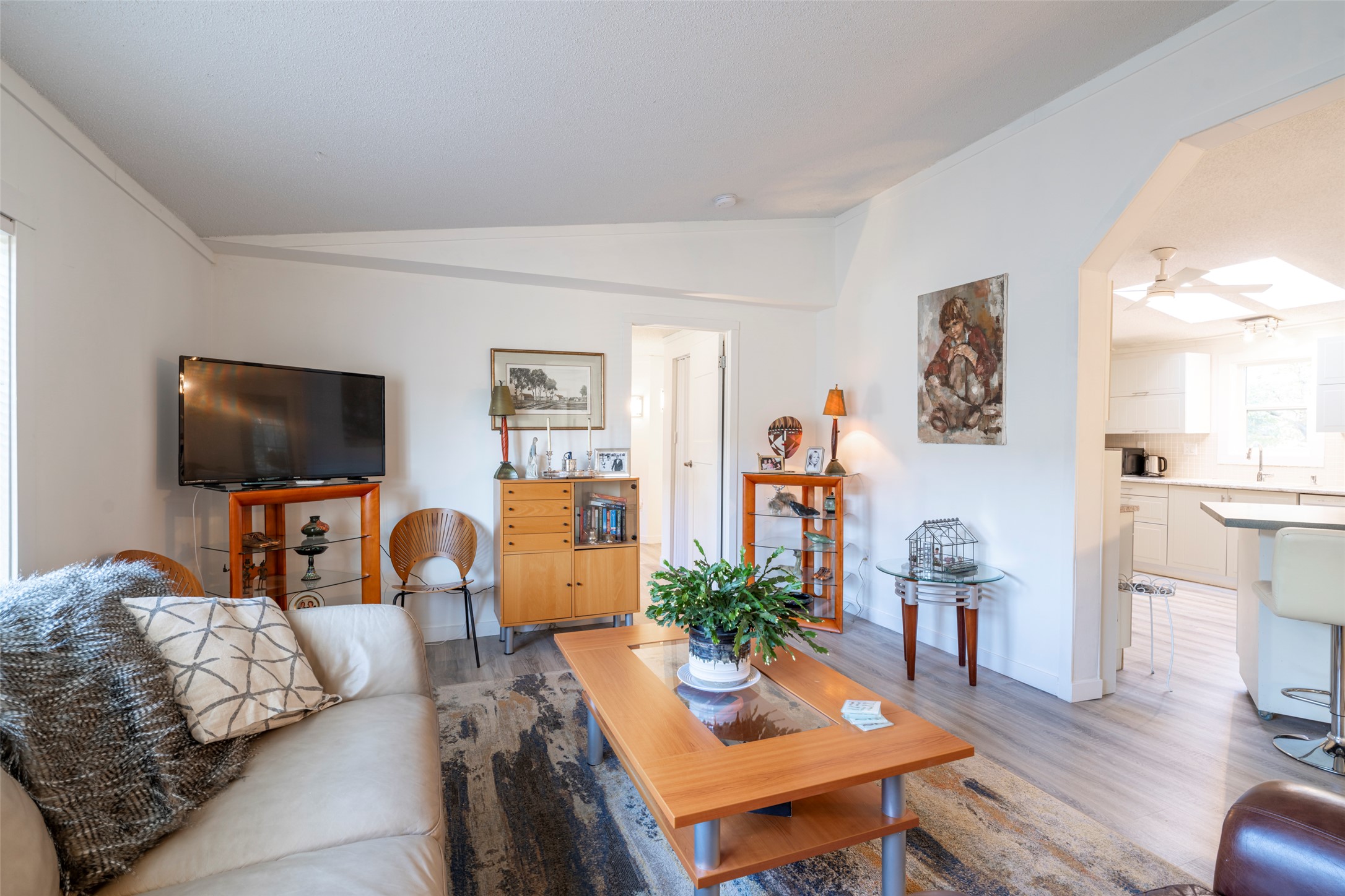 1881 Boucherie Road 45