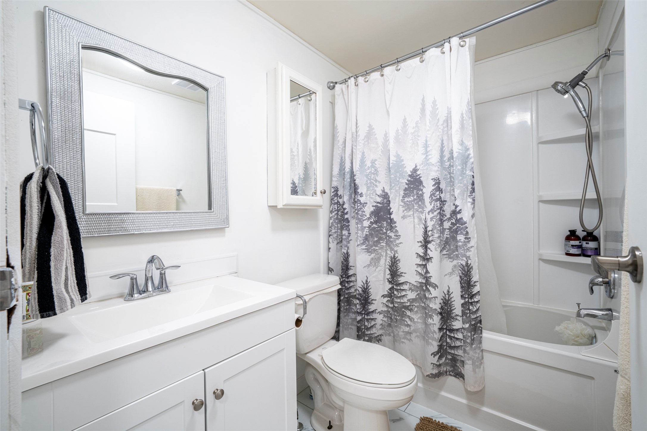 1881 Boucherie Road 45