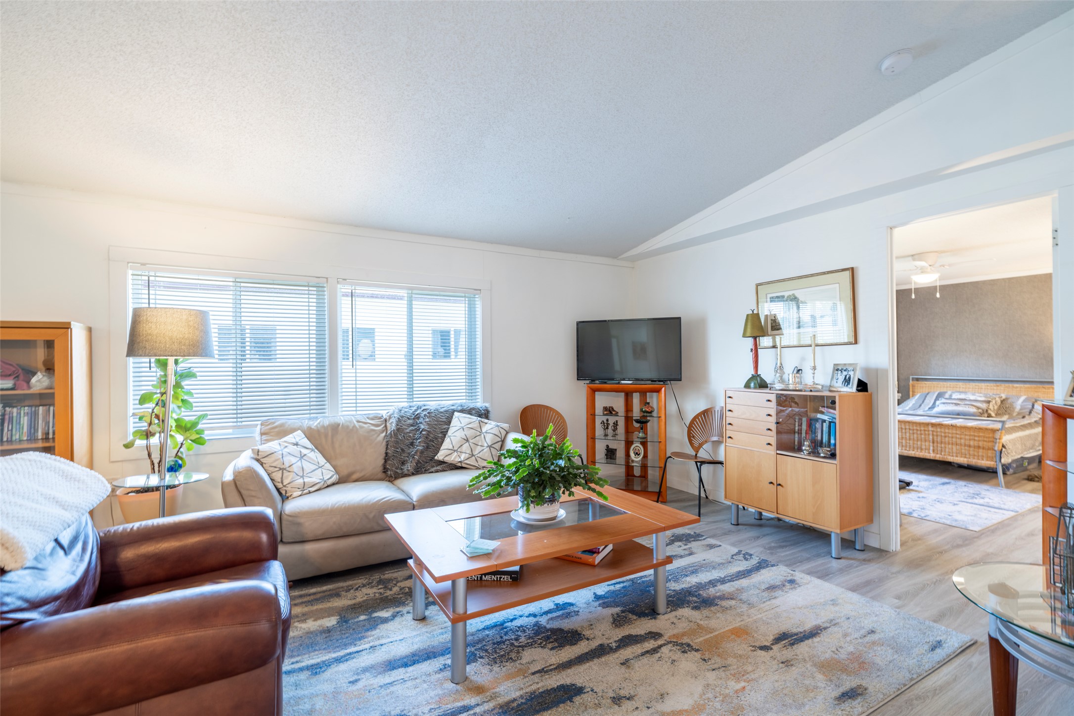 1881 Boucherie Road 45
