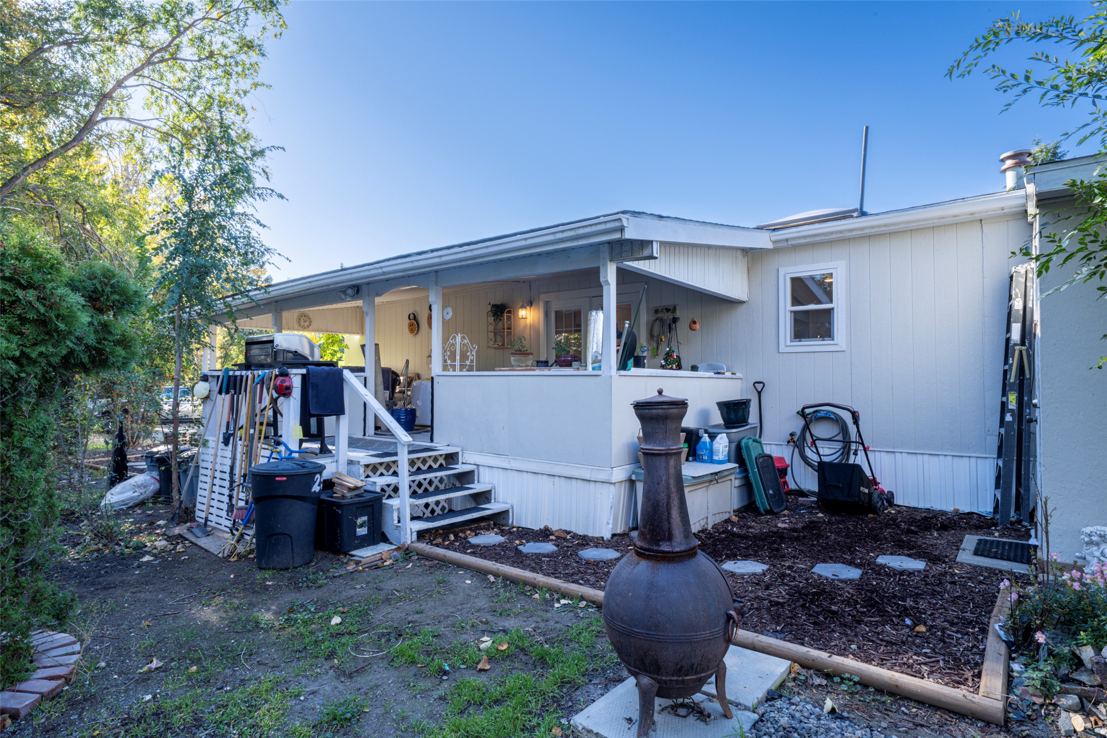 1881 Boucherie Road 45