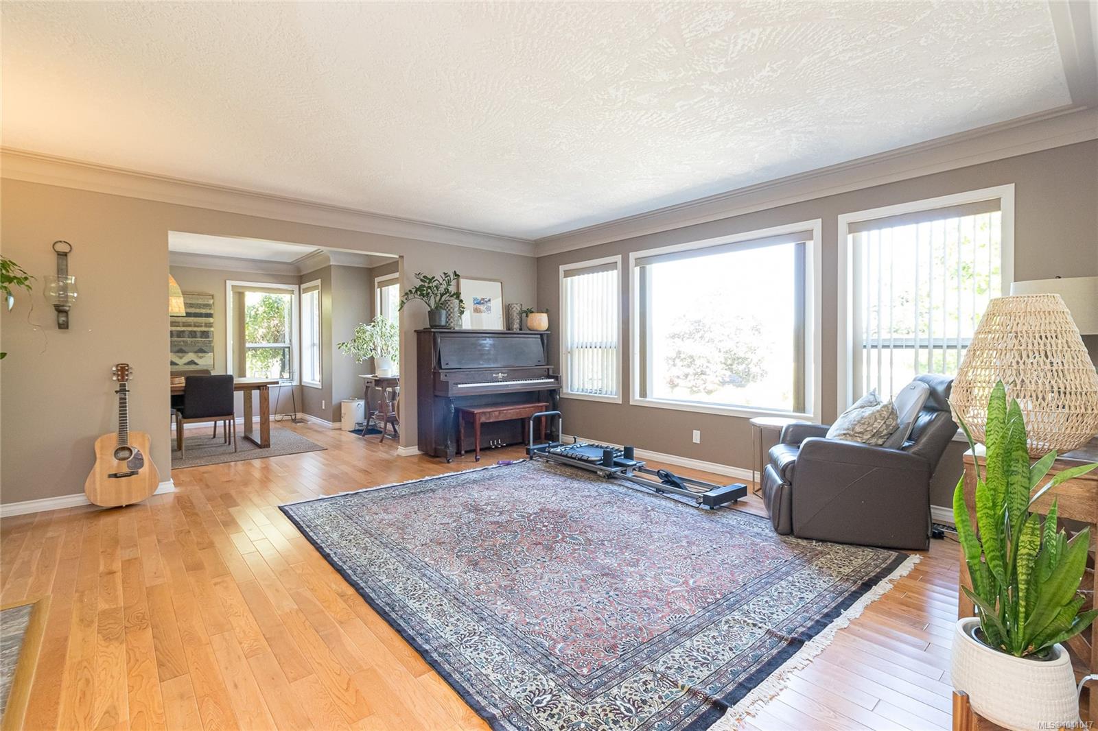 4343 Emily Carr Dr