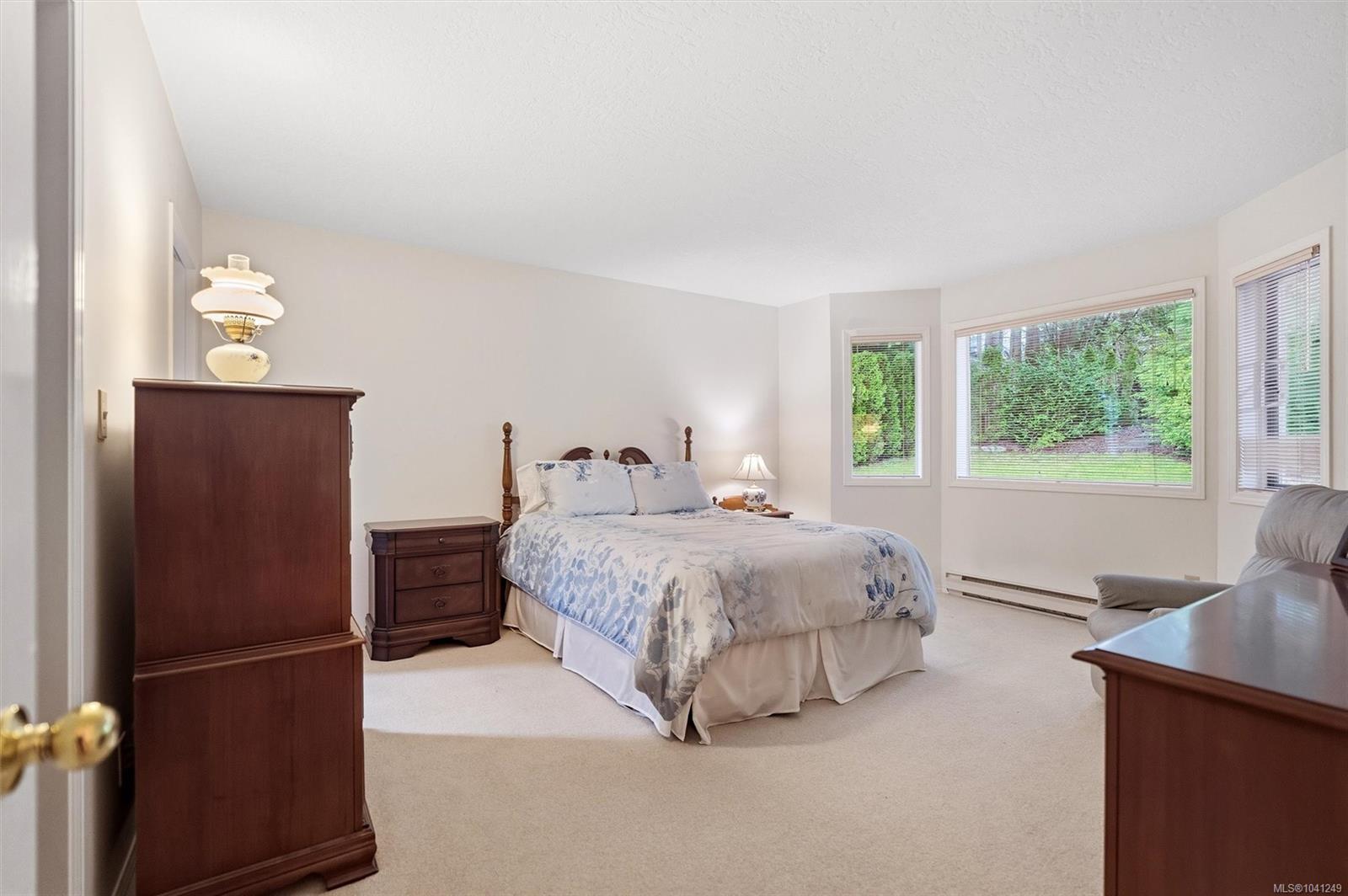 1636 Barrett Dr