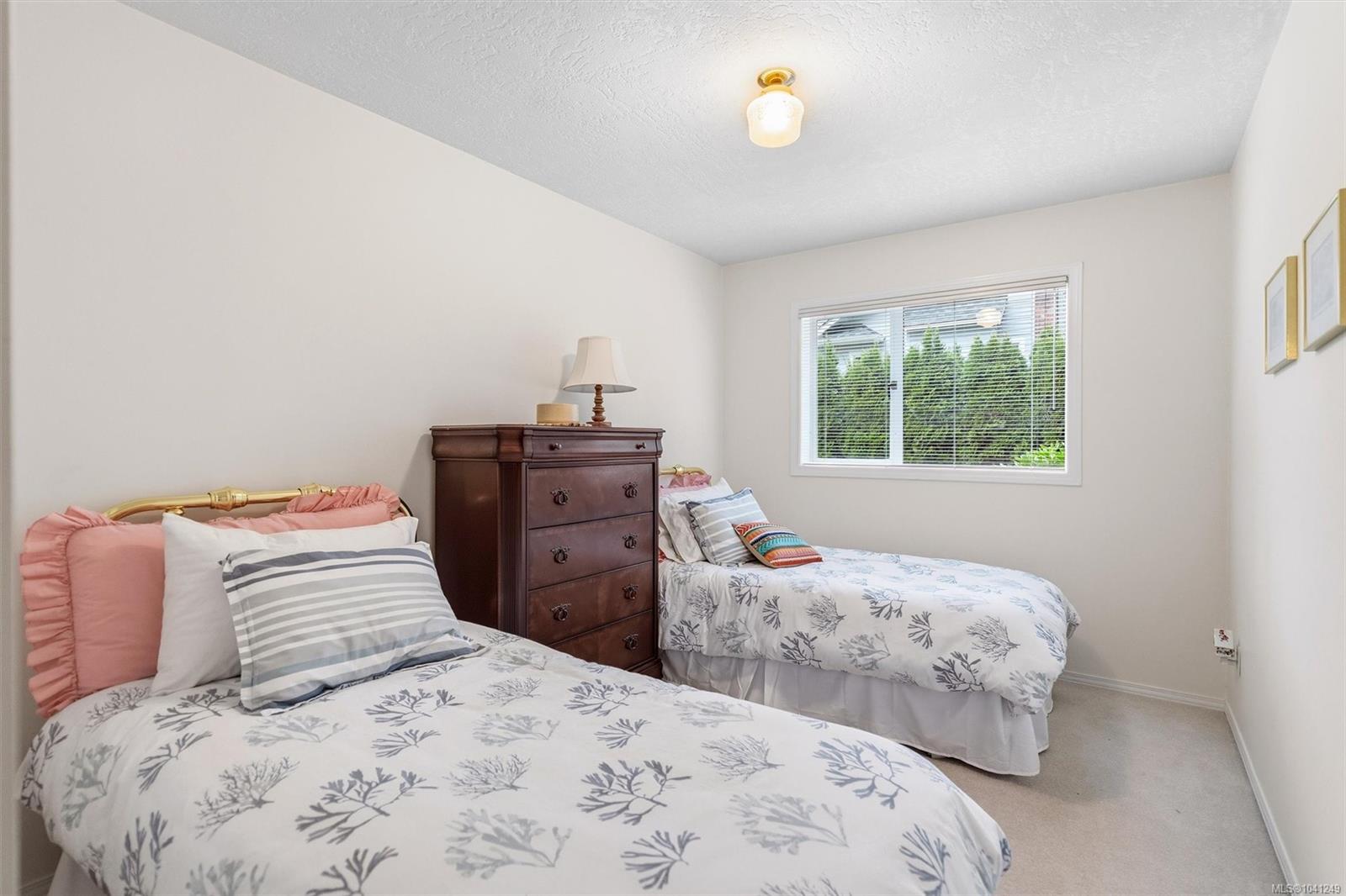 1636 Barrett Dr