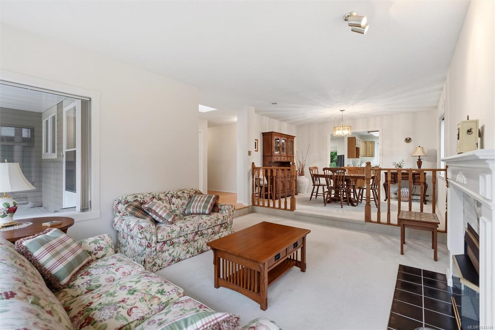1636 Barrett Dr