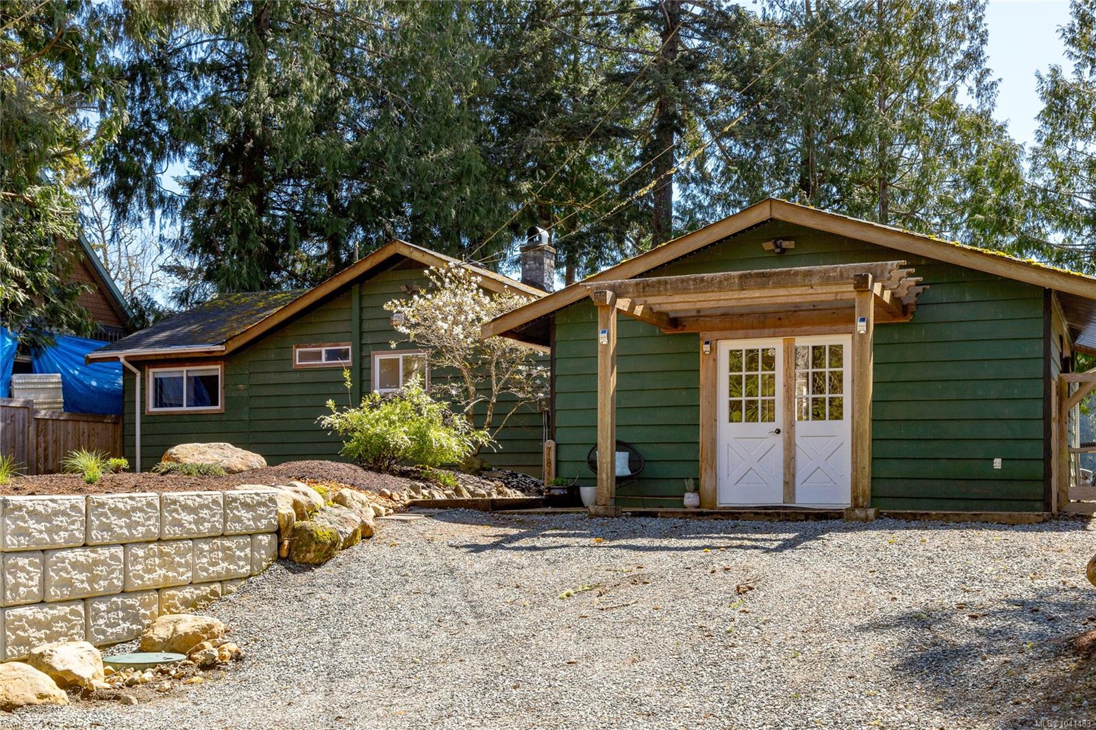 7815 Manatu Rd