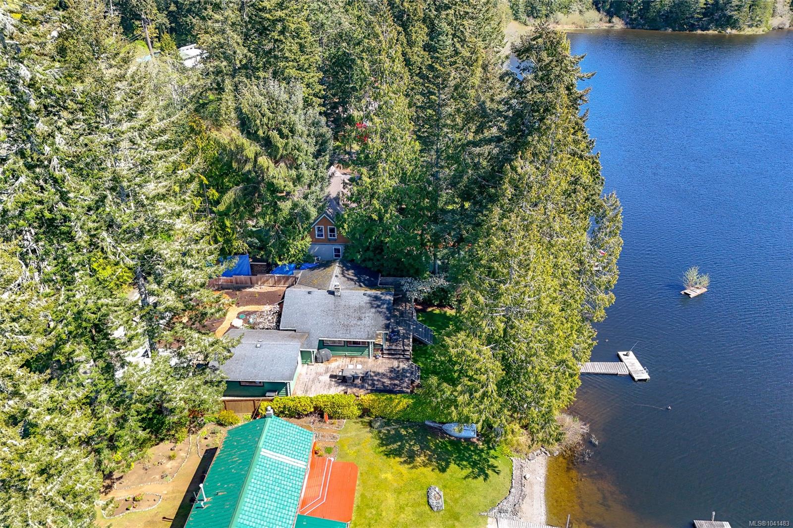 7815 Manatu Rd