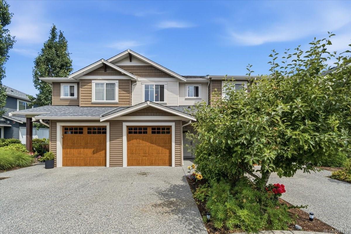 1720 Dufferin Cres #157