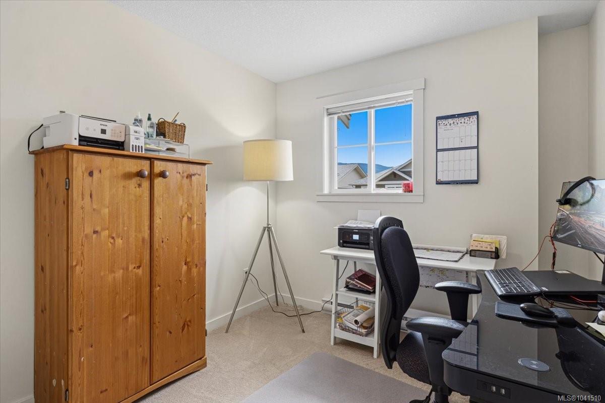 1720 Dufferin Cres #157
