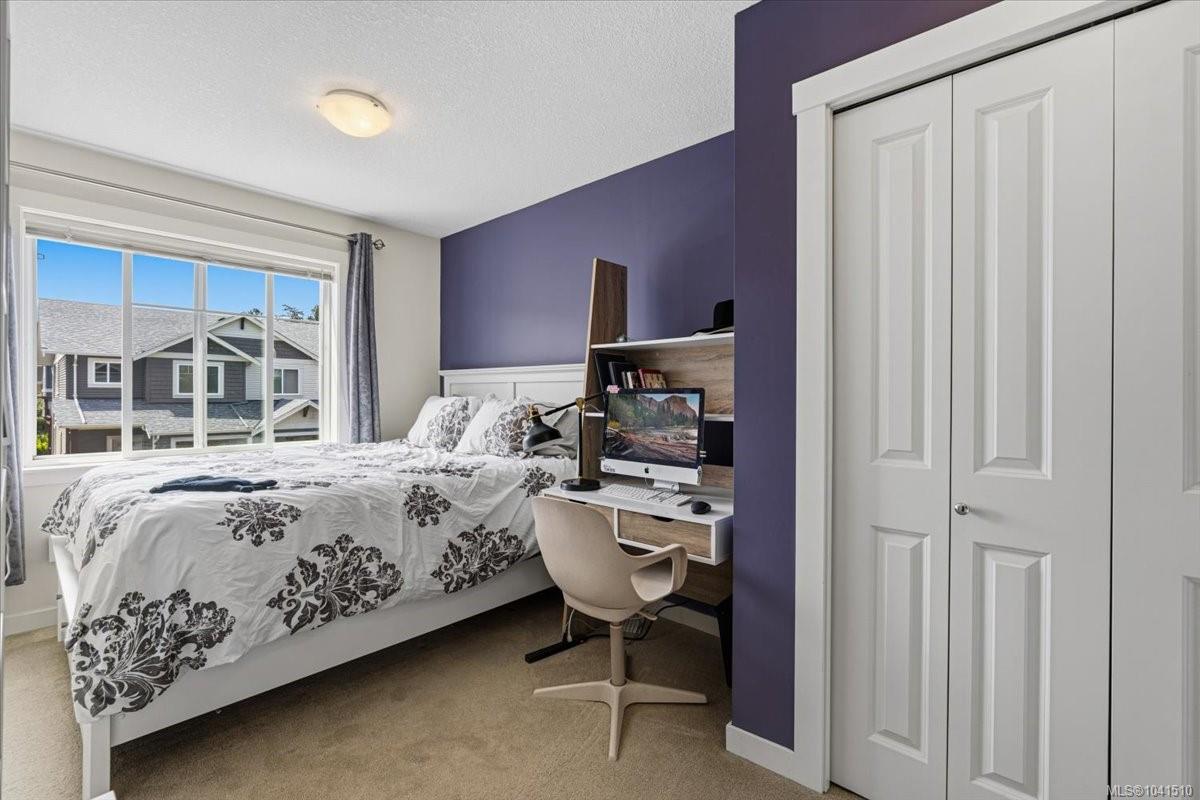 1720 Dufferin Cres #157