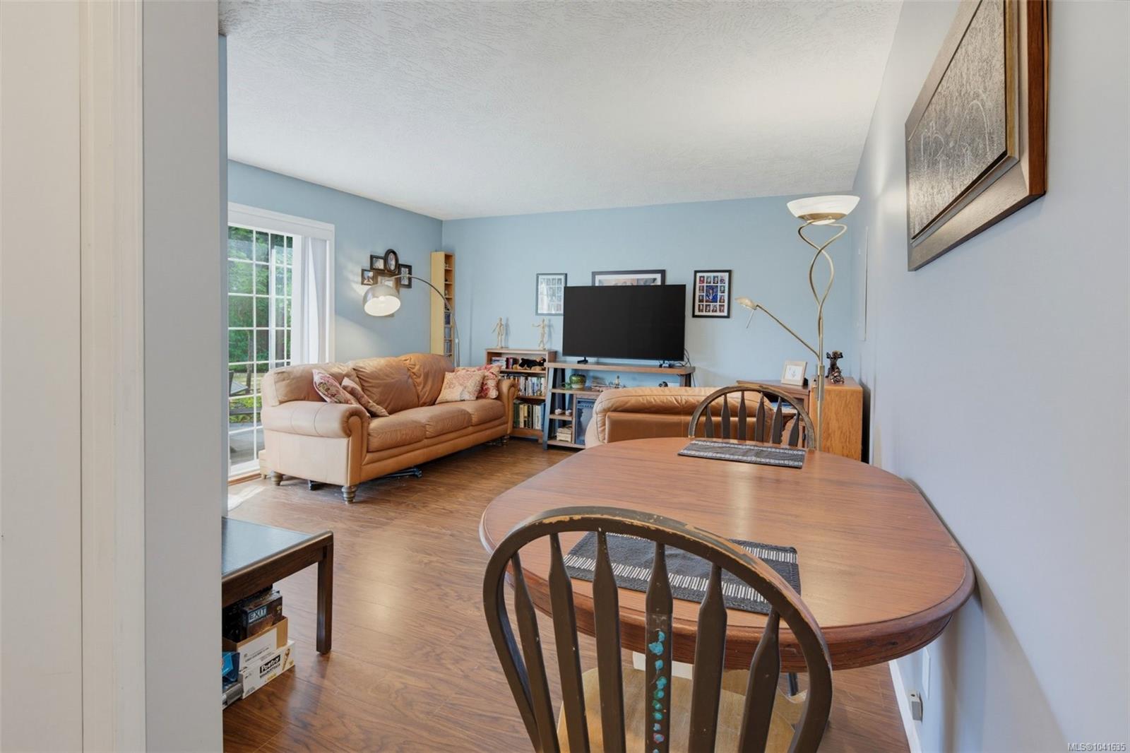 4255 Moorpark Pl