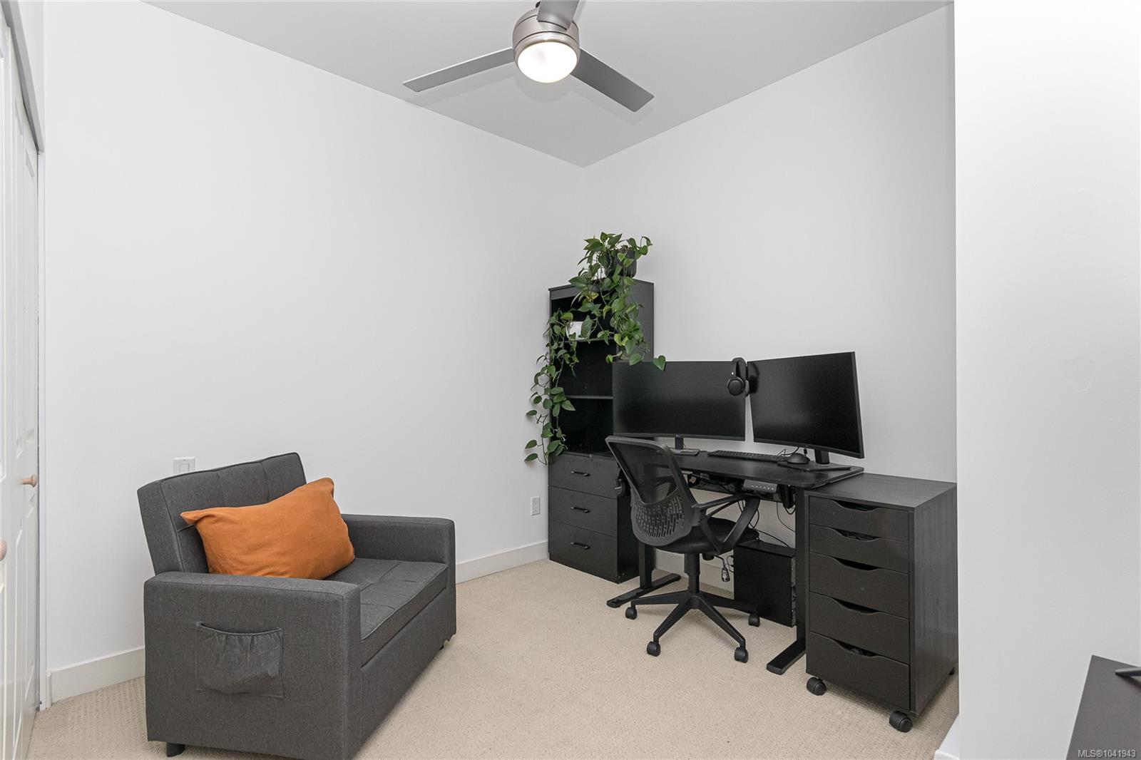 662 Goldstream Ave #413