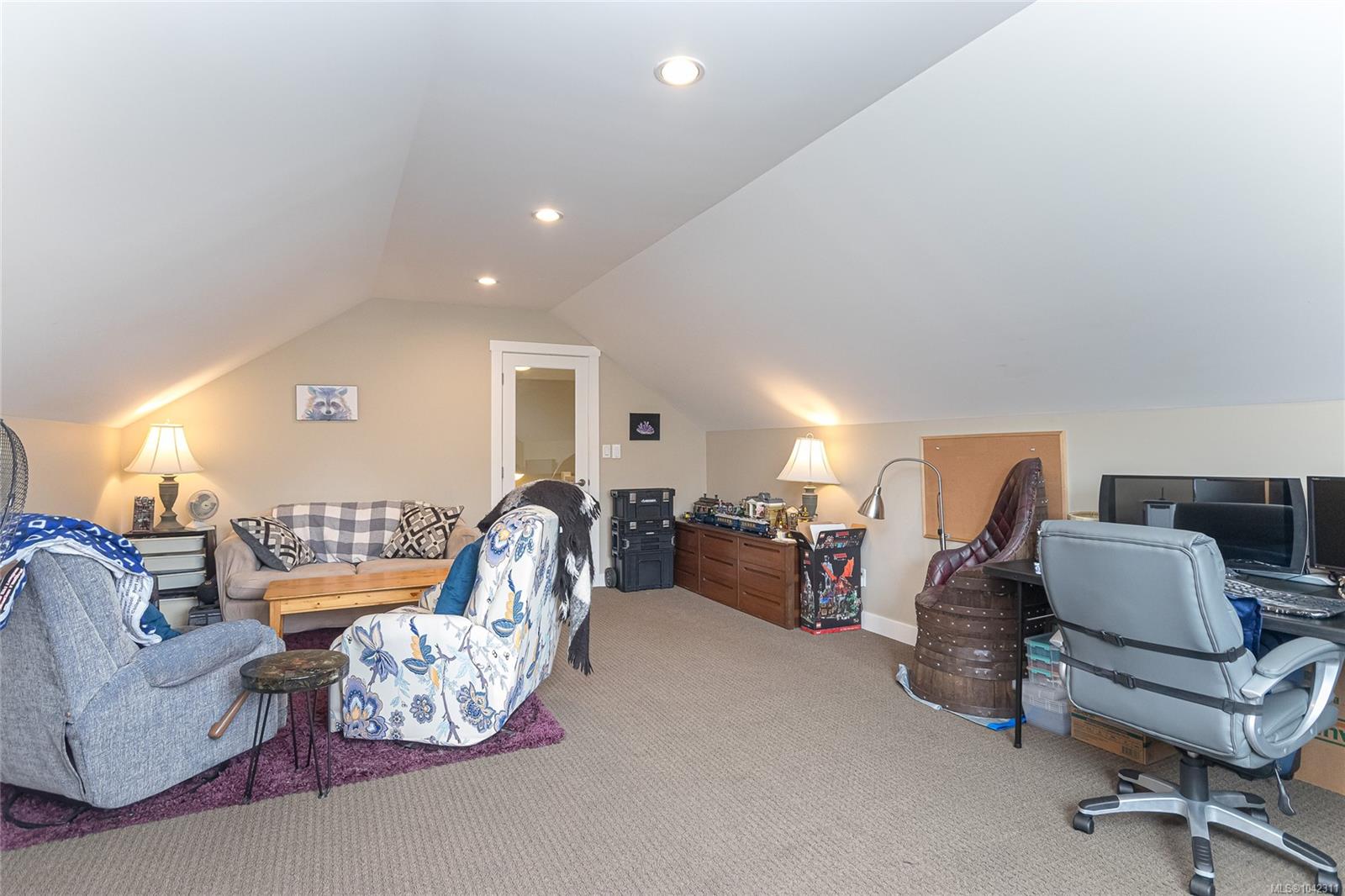 2983 Dornier Rd