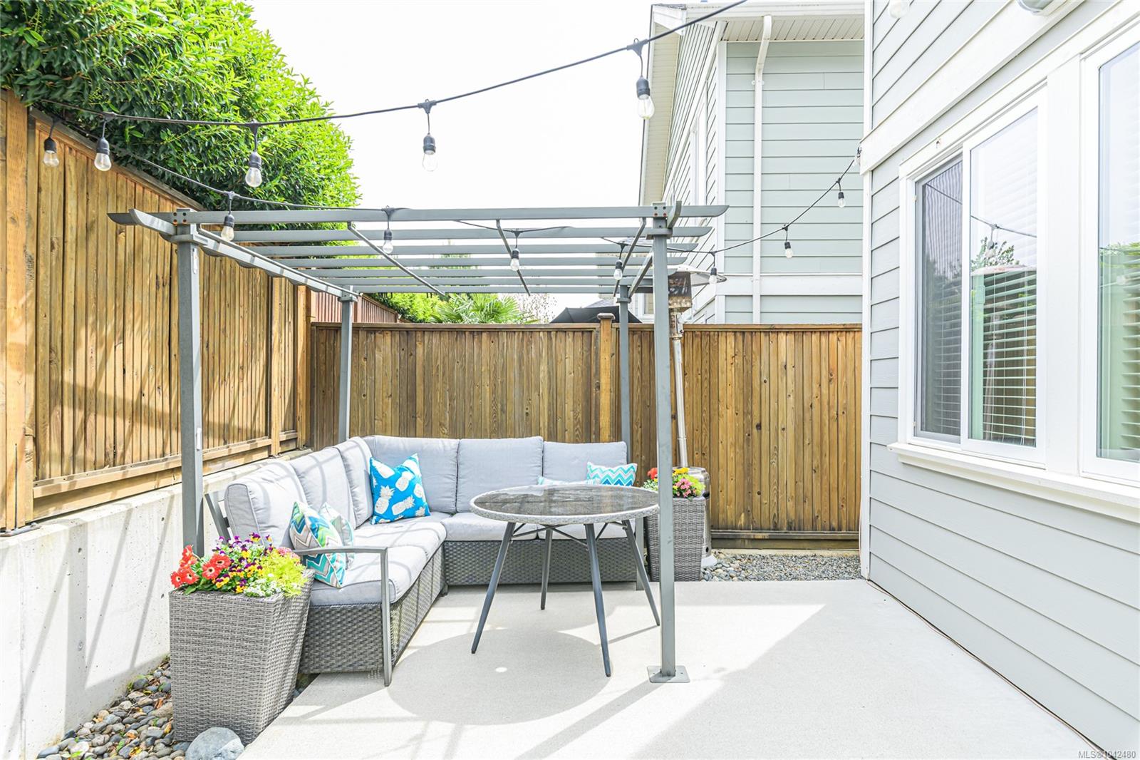 2922 Burlington Cres