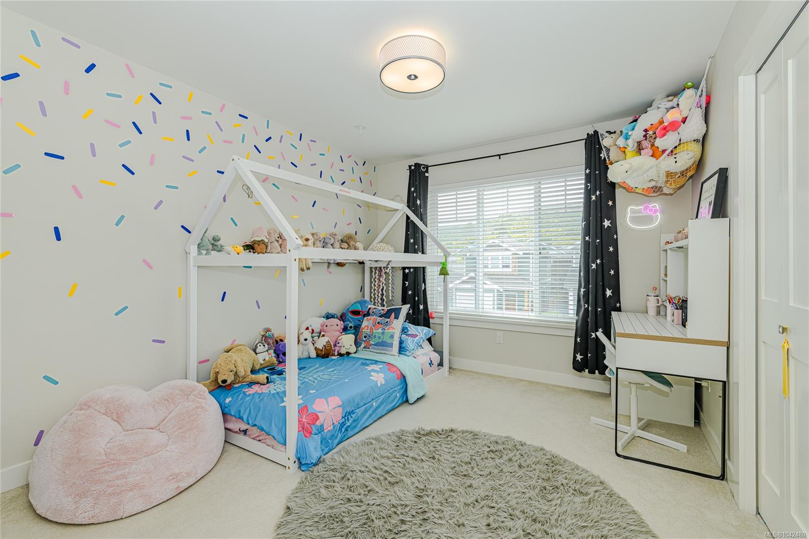 2922 Burlington Cres