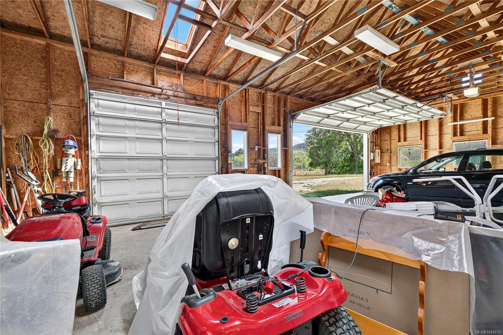 2401 Fulford-Ganges Rd