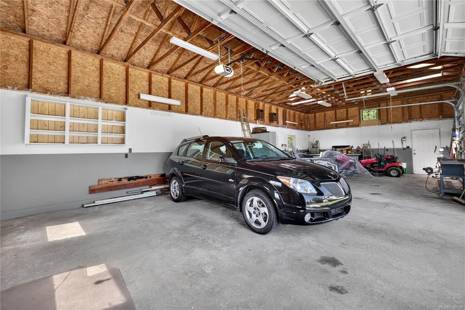 2401 Fulford-Ganges Rd
