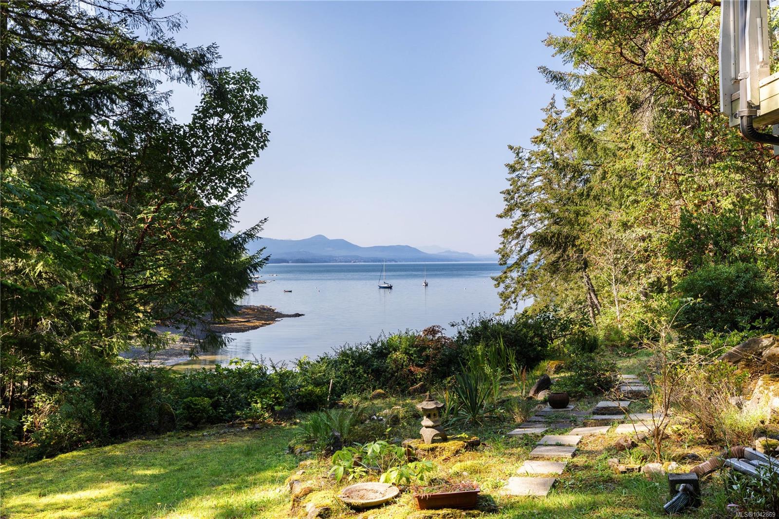 212 Sunset Dr