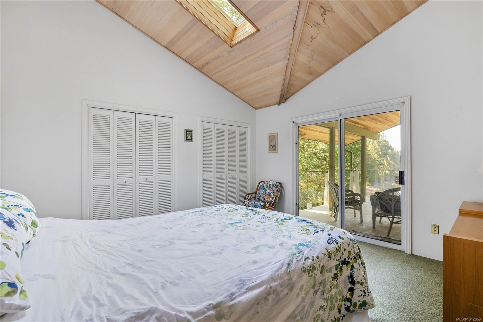 212 Sunset Dr