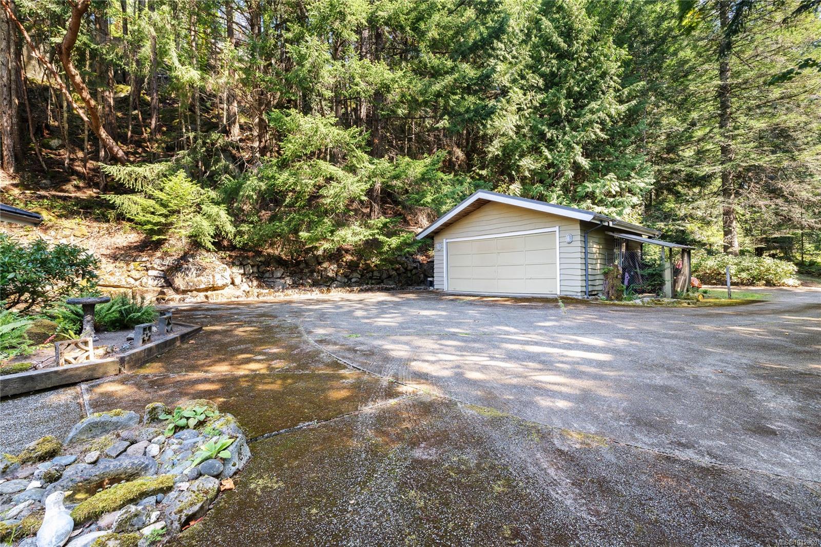 212 Sunset Dr