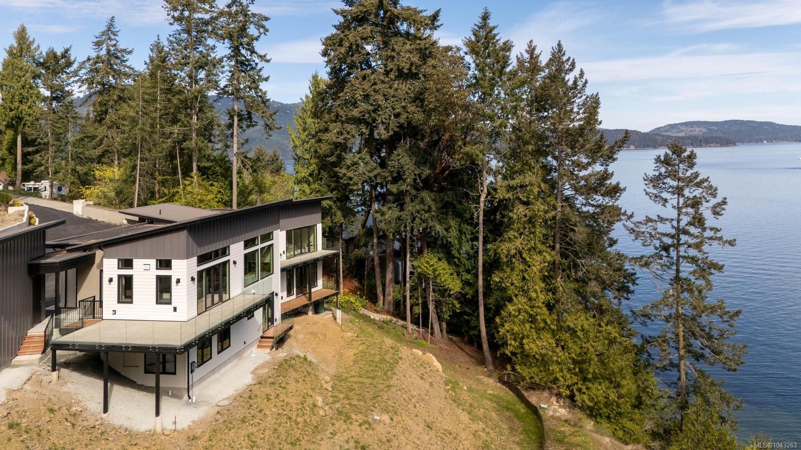 1677 Lands End Rd