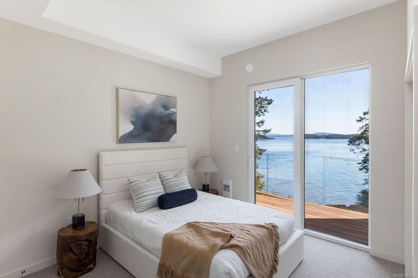 1677 Lands End Rd