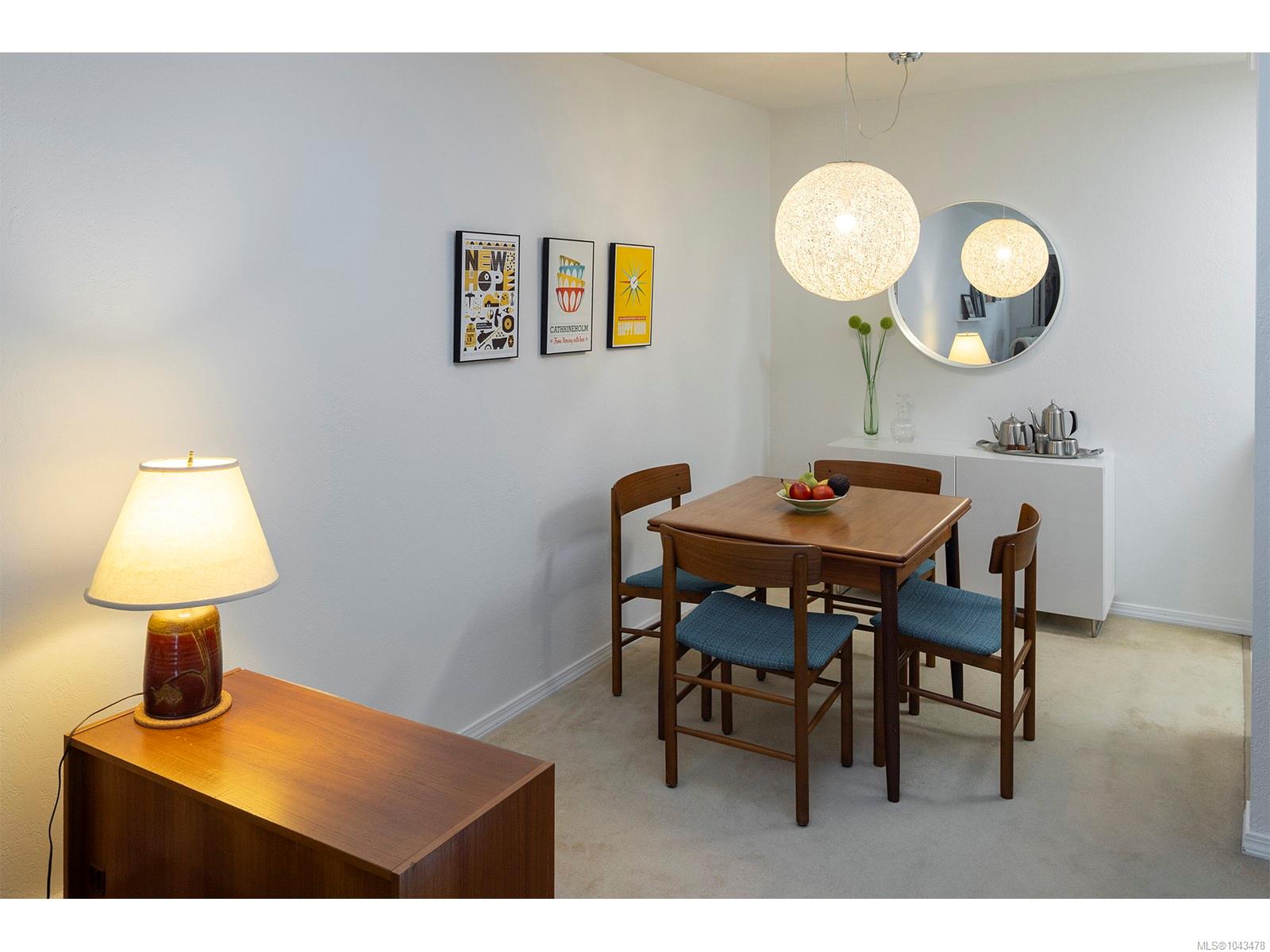 2095 Oak Bay Ave Unit: #307