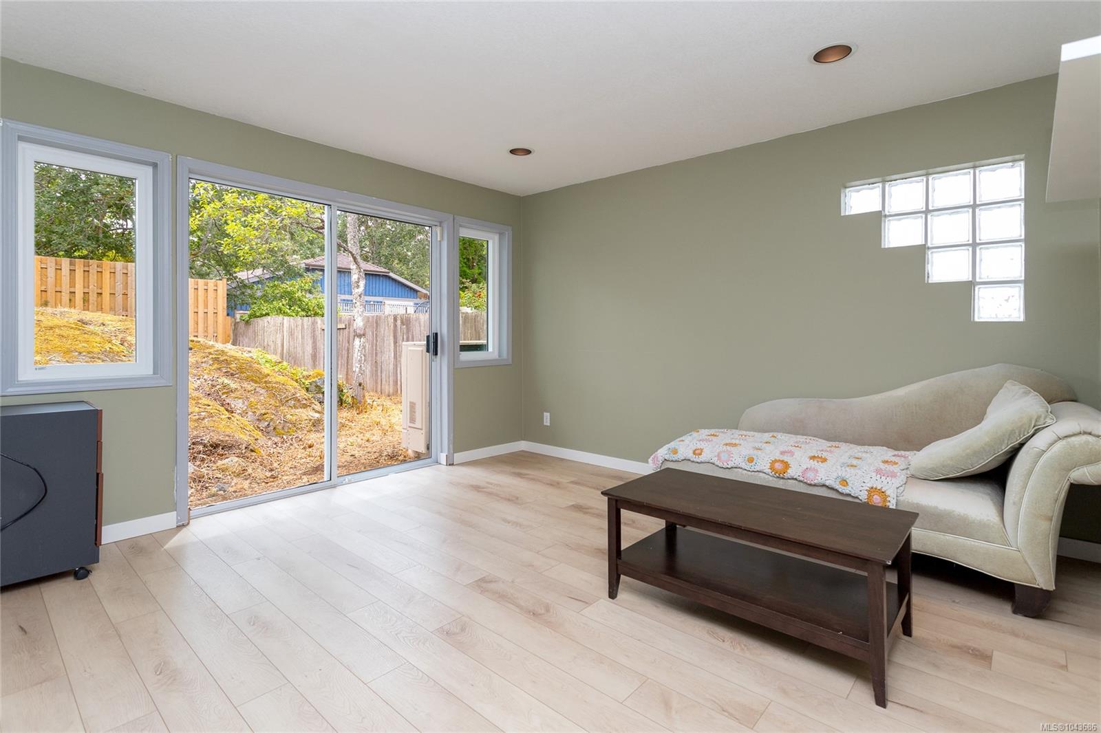 3830 Palo Alto St