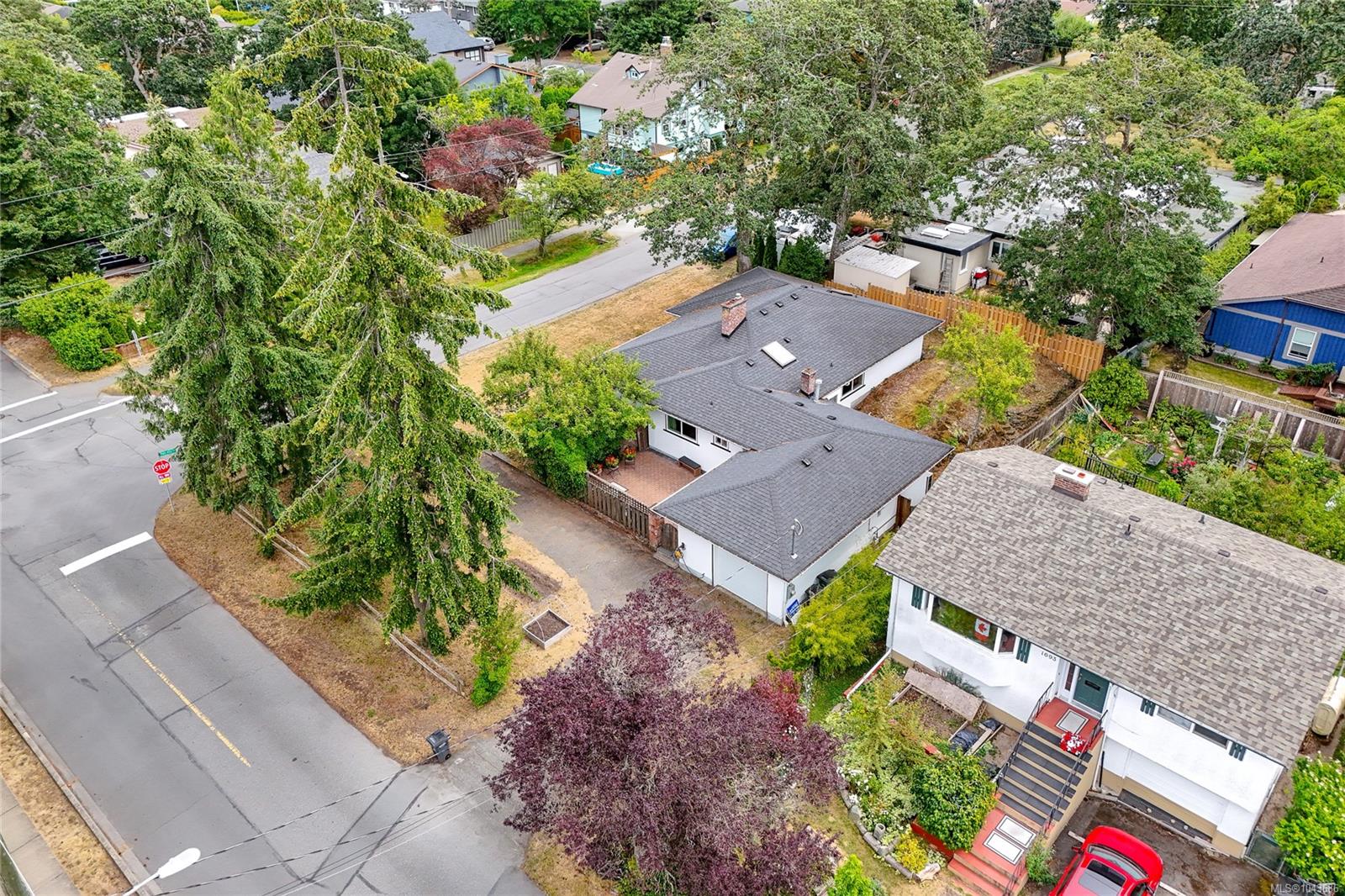 3830 Palo Alto St