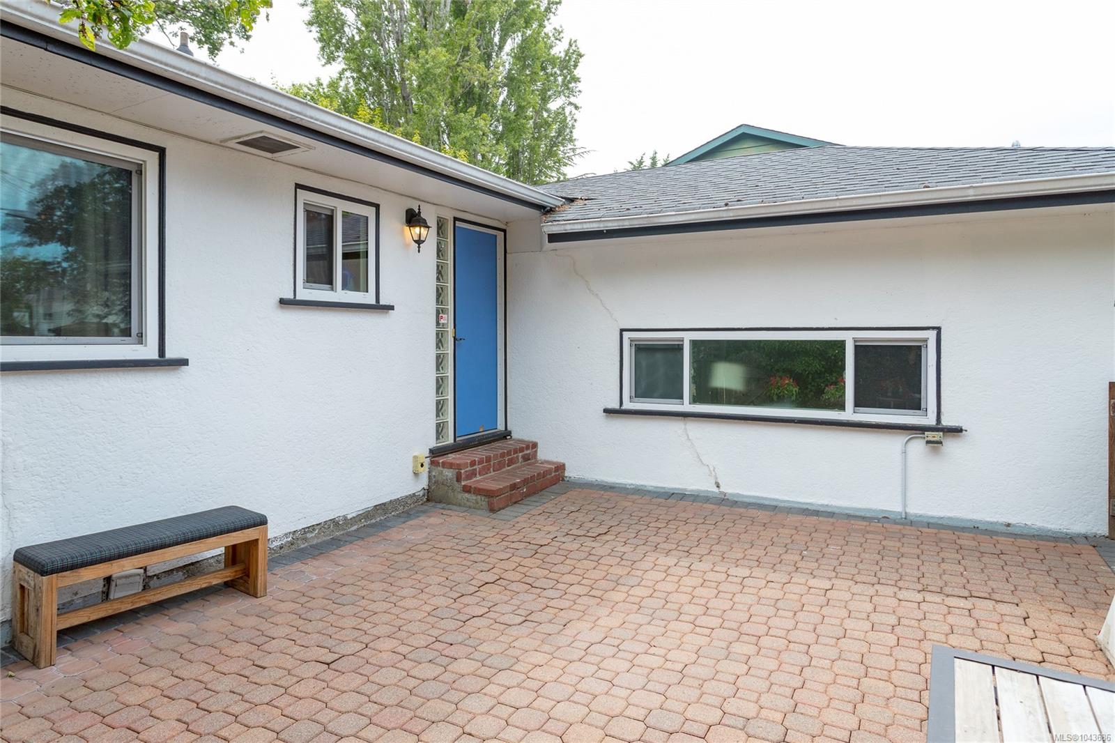 3830 Palo Alto St