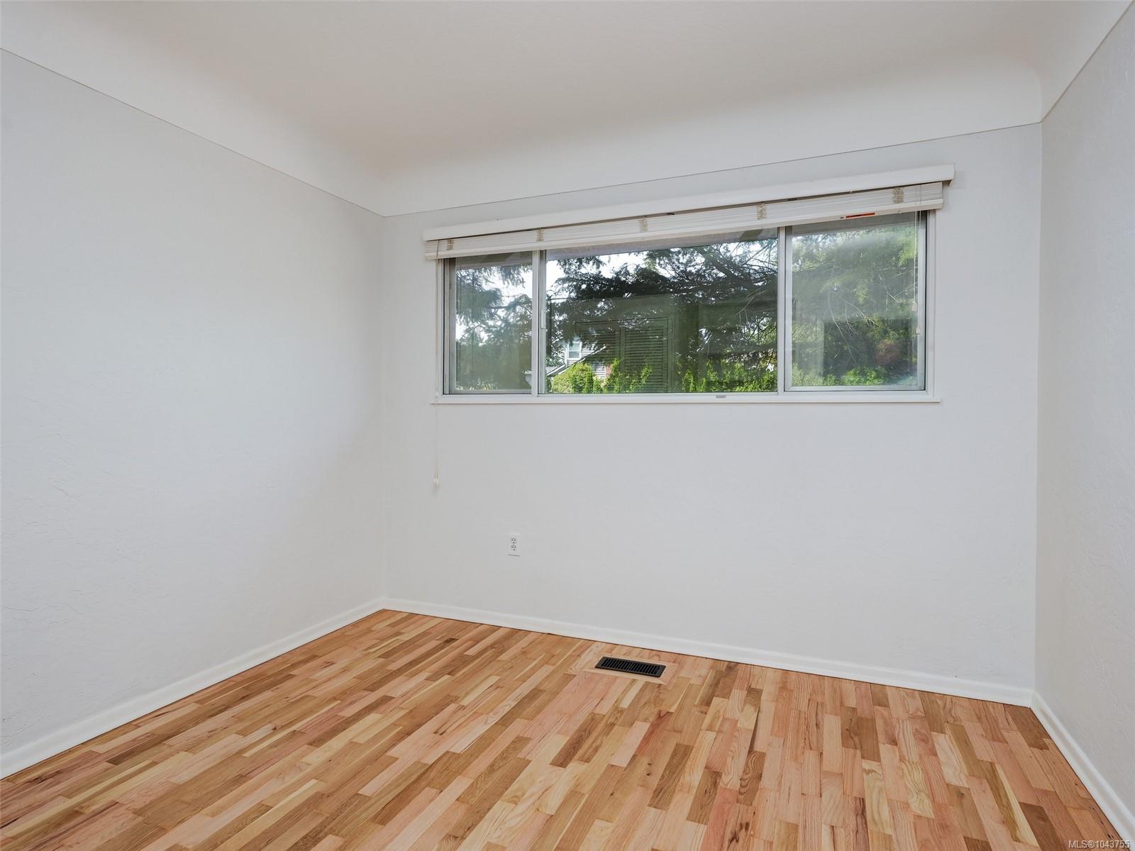 1960 Grandview Dr