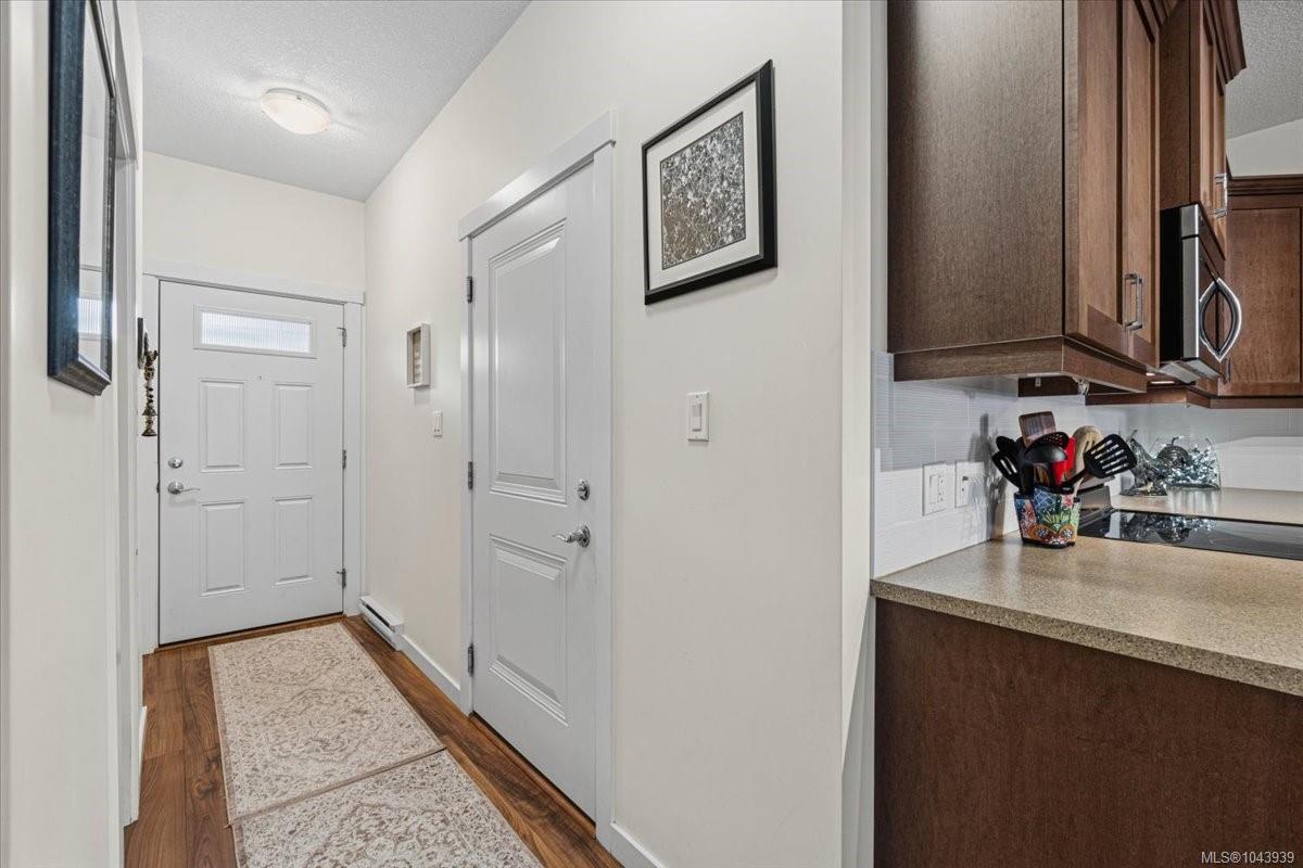 1720 Dufferin Cres #157