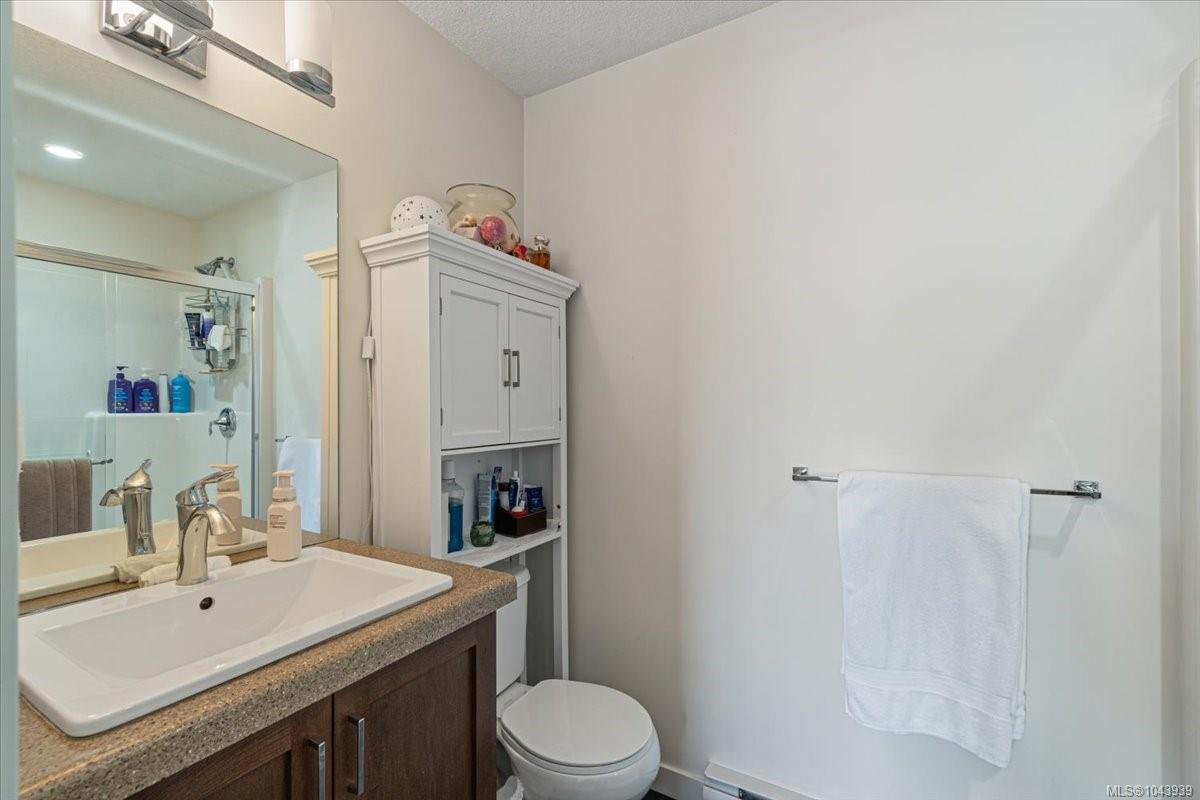 1720 Dufferin Cres #157