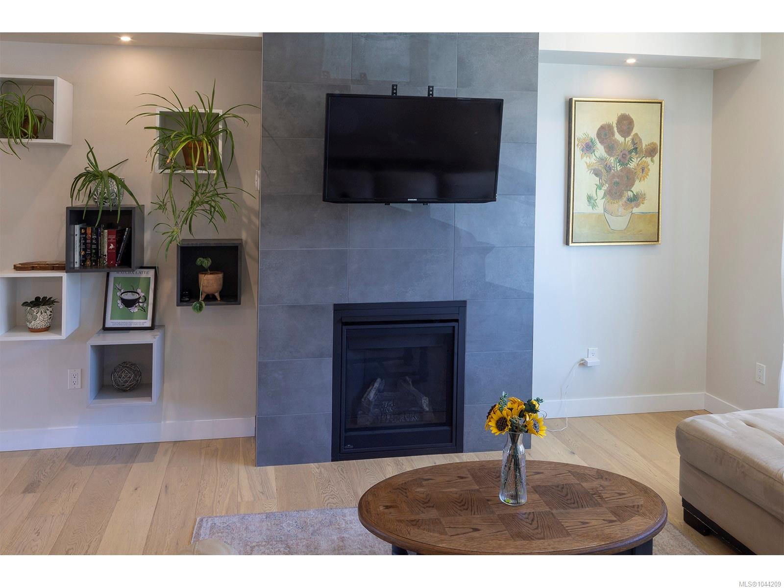 2835 Turnstyle Cres