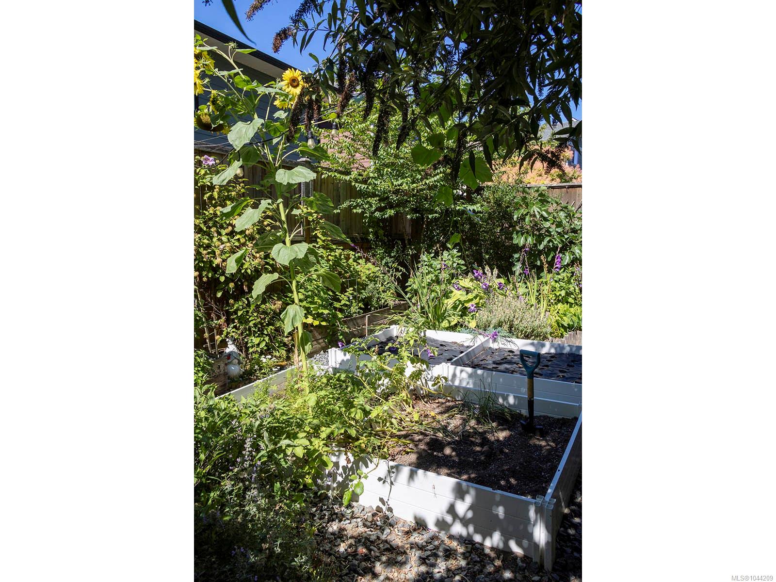2835 Turnstyle Cres