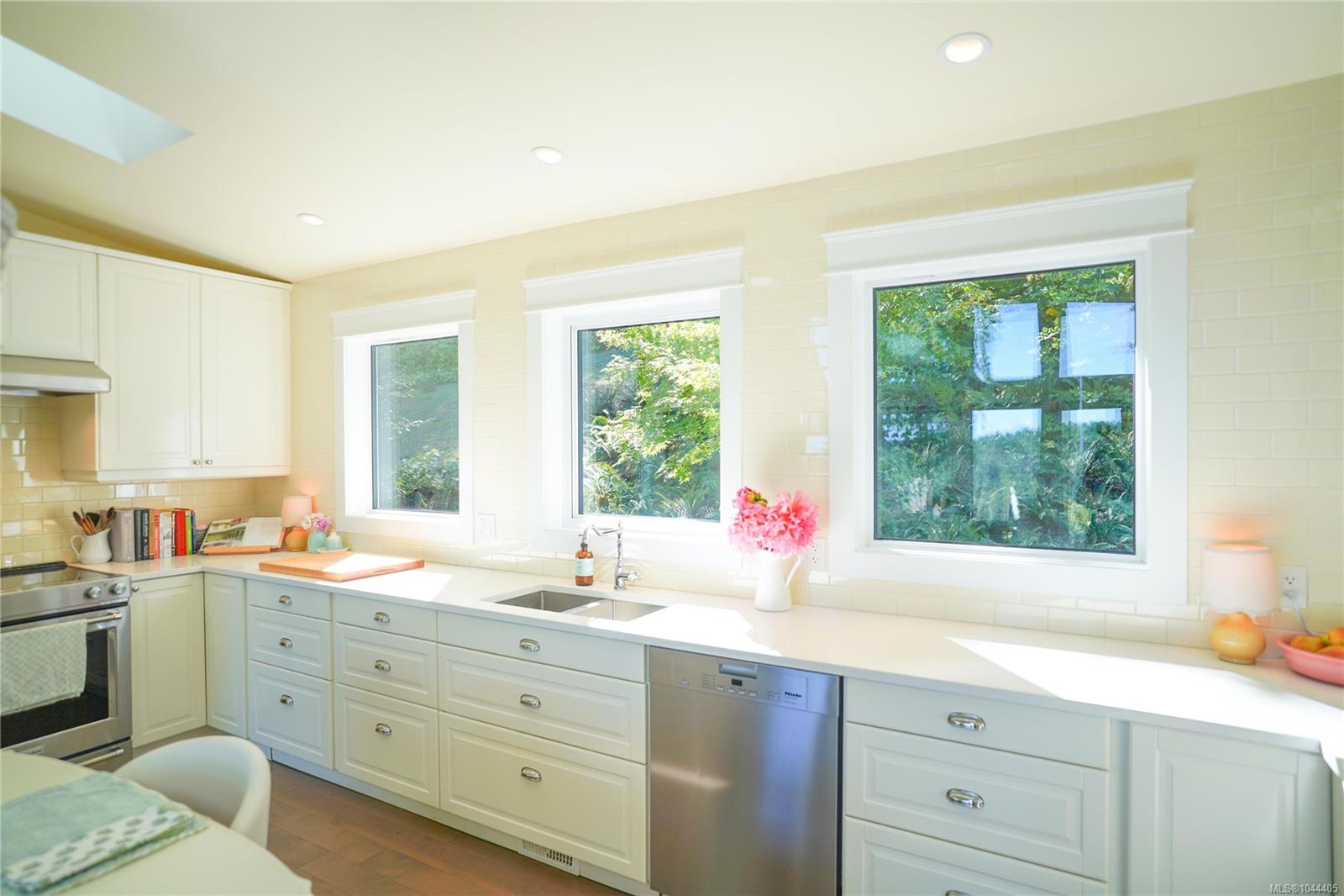 168 Sunrise Pl