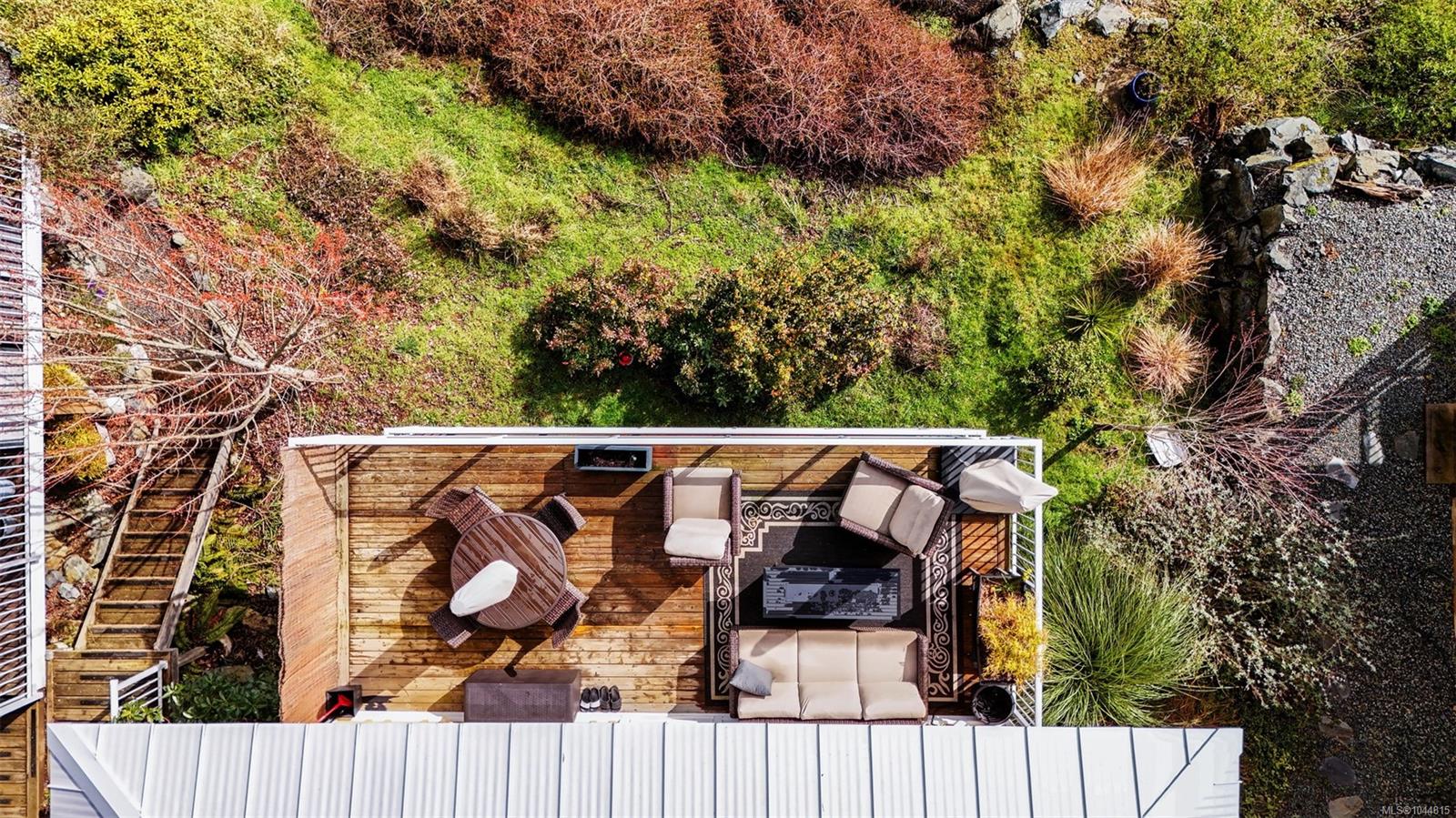 125 Hilltop Cres