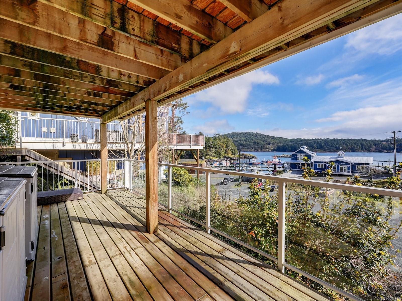 125 Hilltop Cres