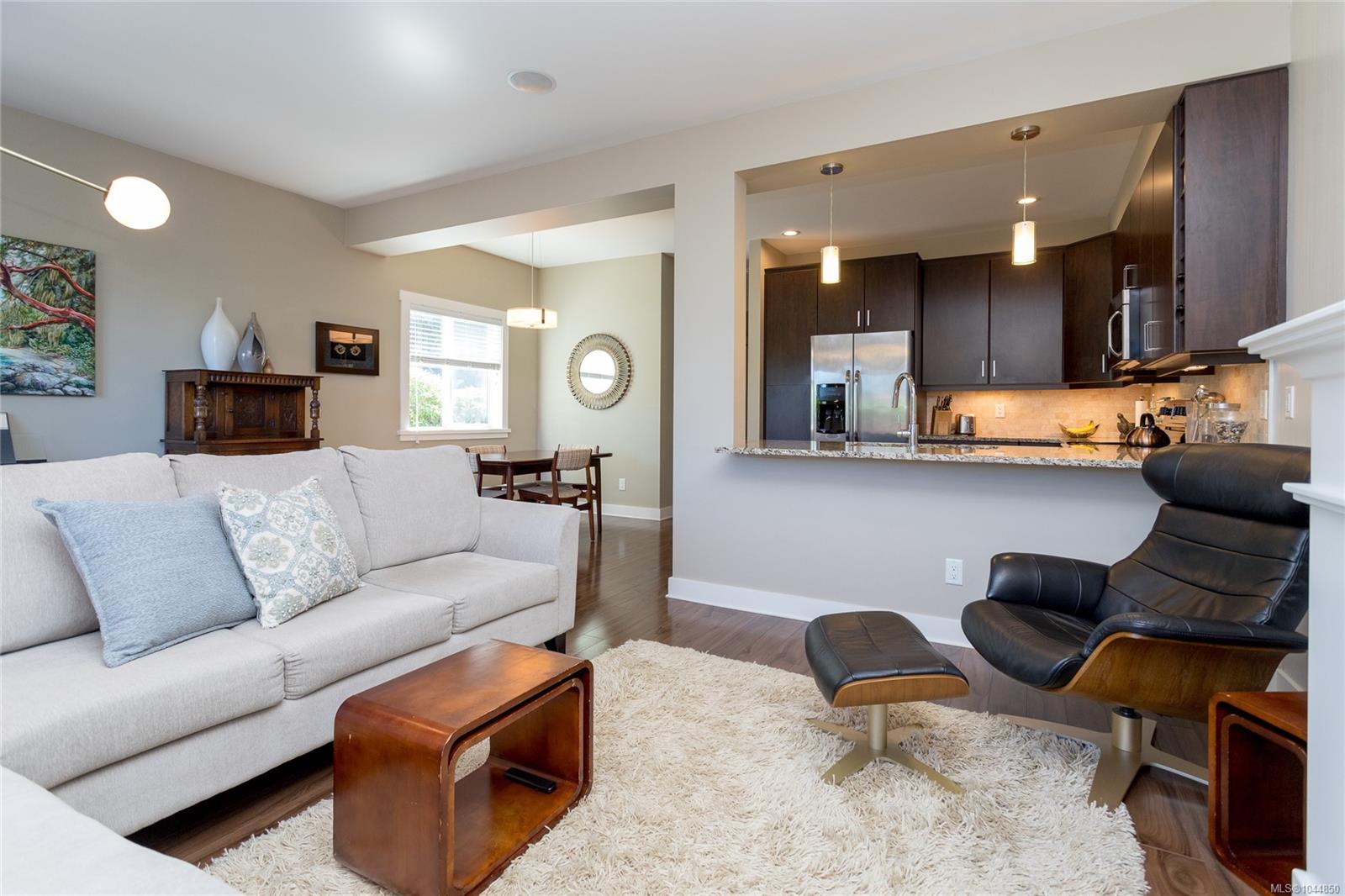 2957 Alouette Dr #111
